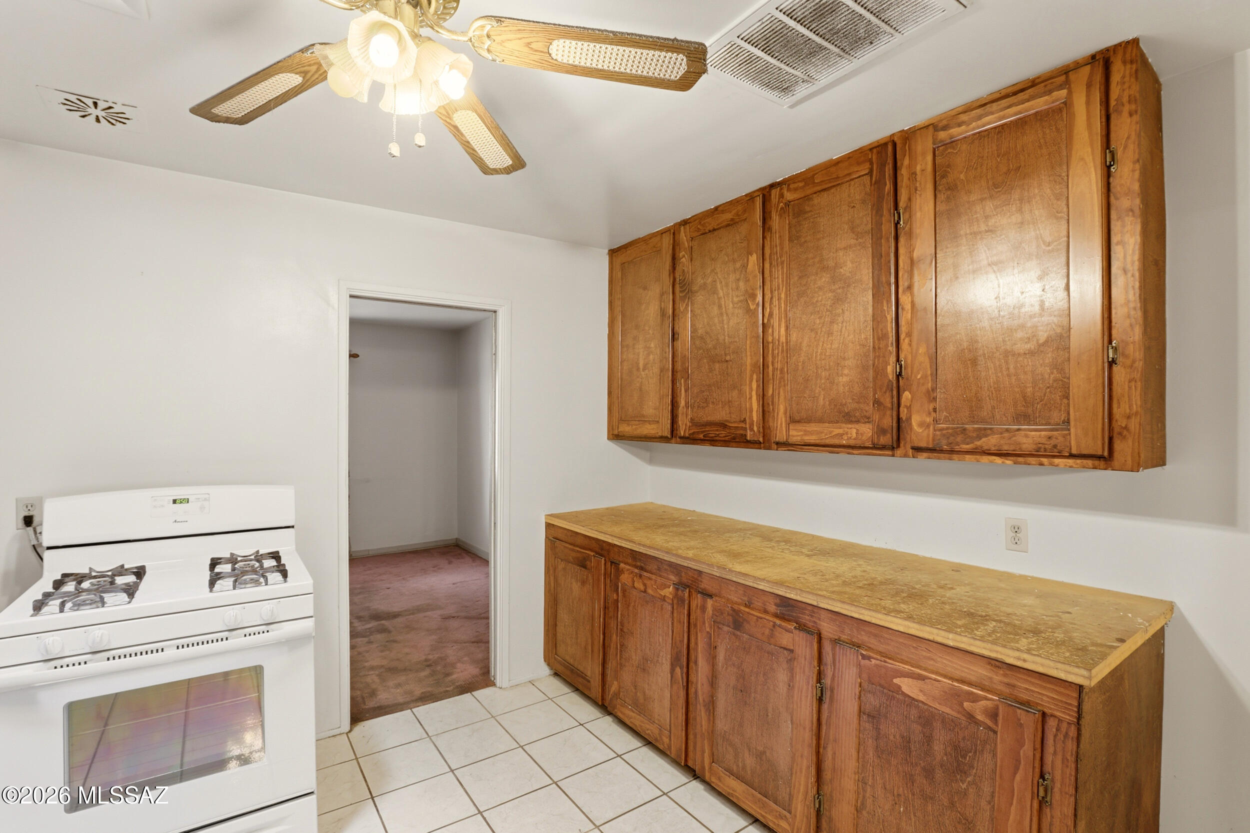 Mission Manor NO. 5 - Residential