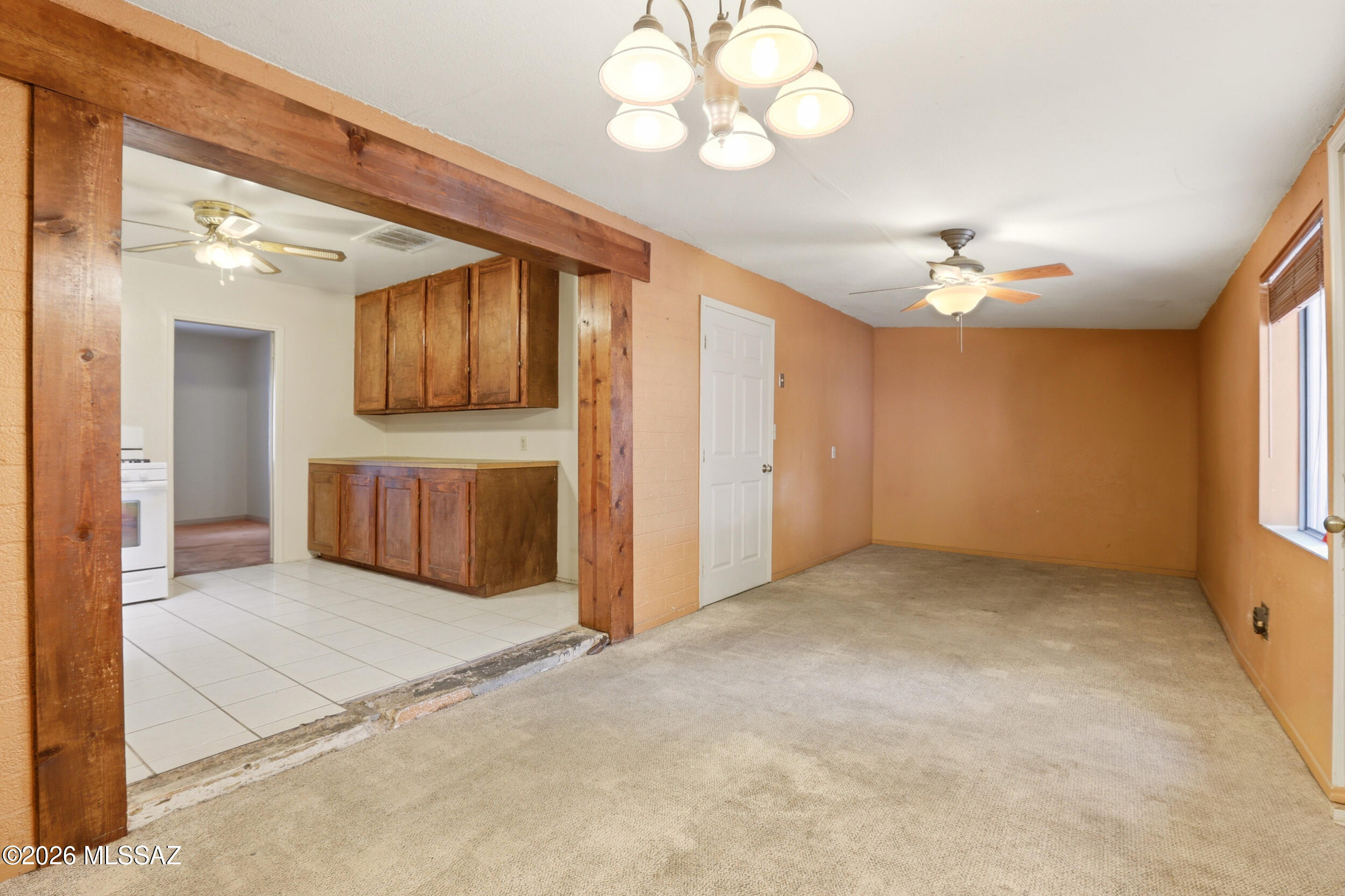 Mission Manor NO. 5 - Residential