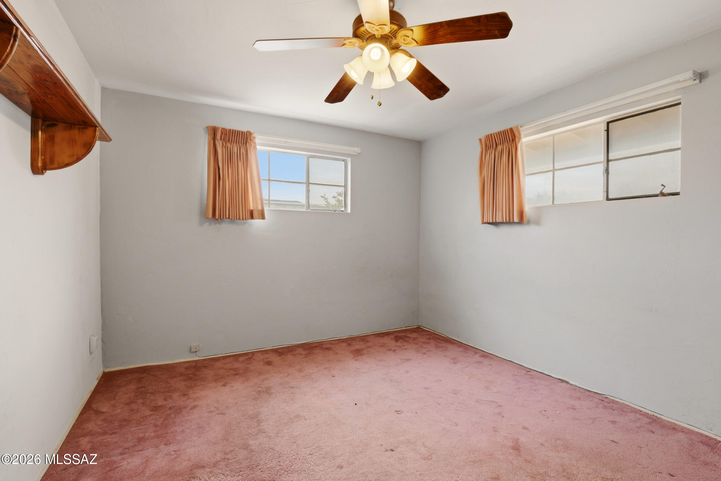 Mission Manor NO. 5 - Residential
