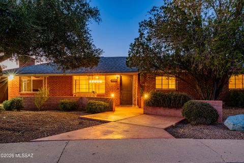 Photo of 2827 E La Cienega Place, Tucson, AZ 85716 (MLS # 22607524)