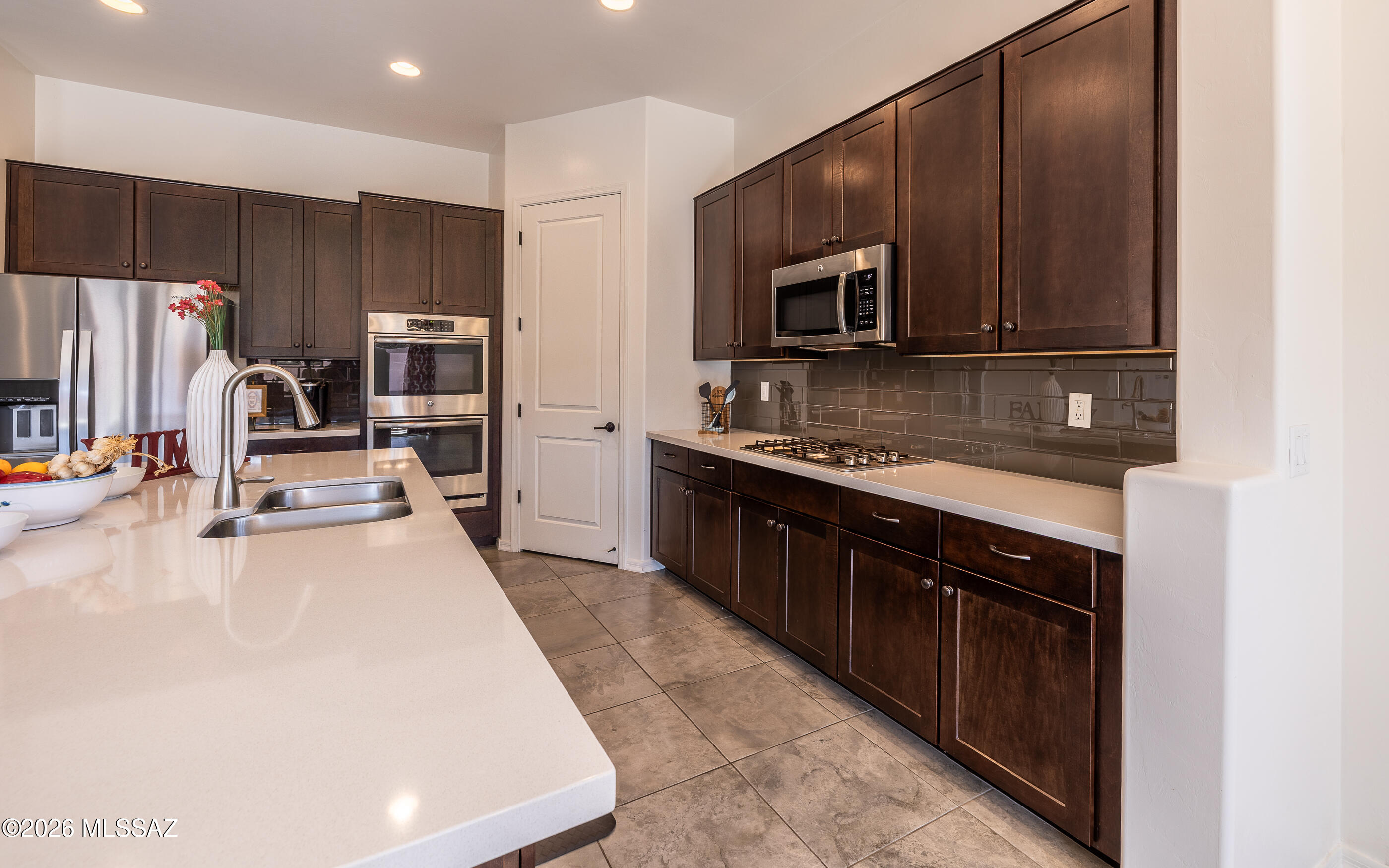 8881 E Wright School Loop