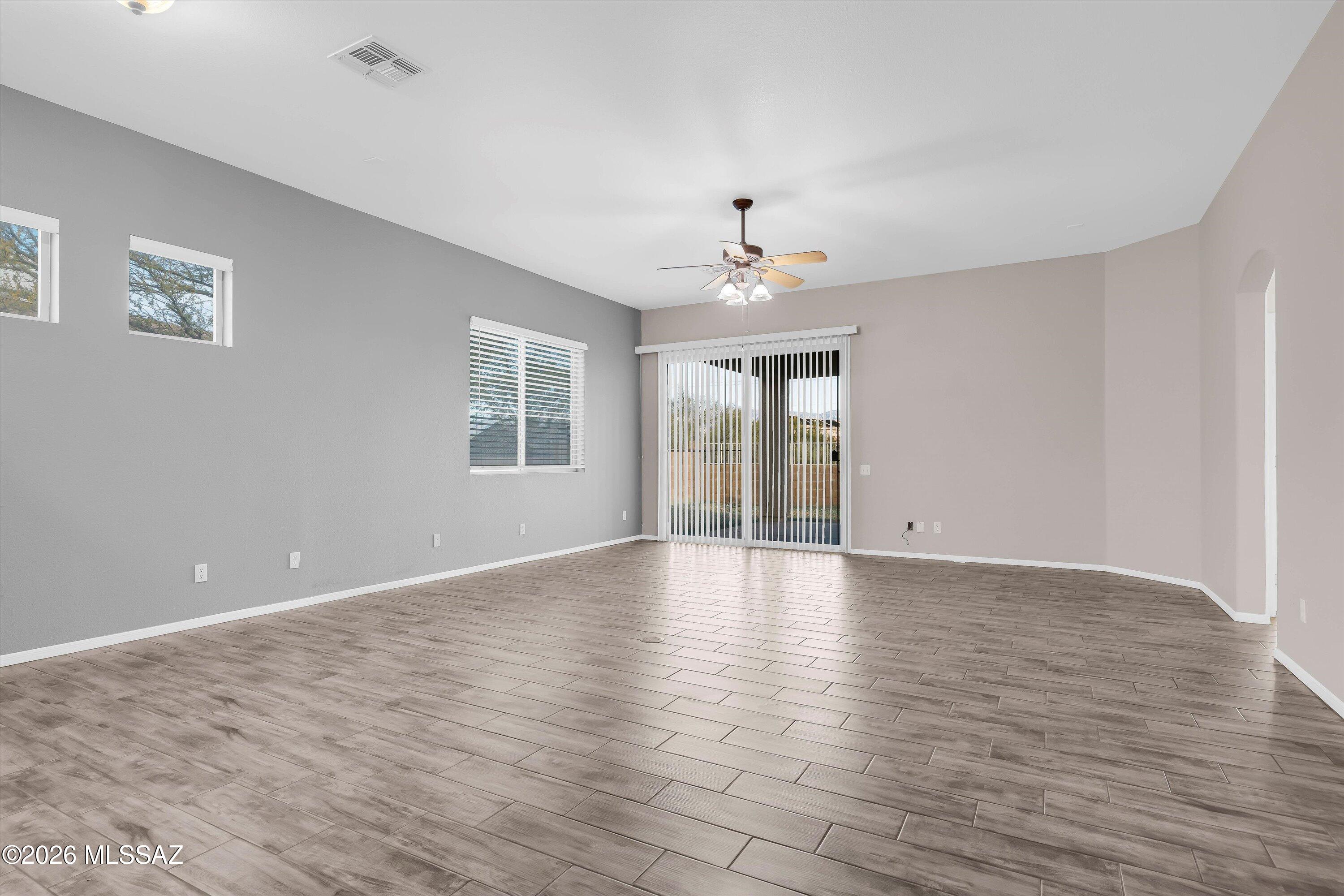 Spanish Trail (1-61) - Residential