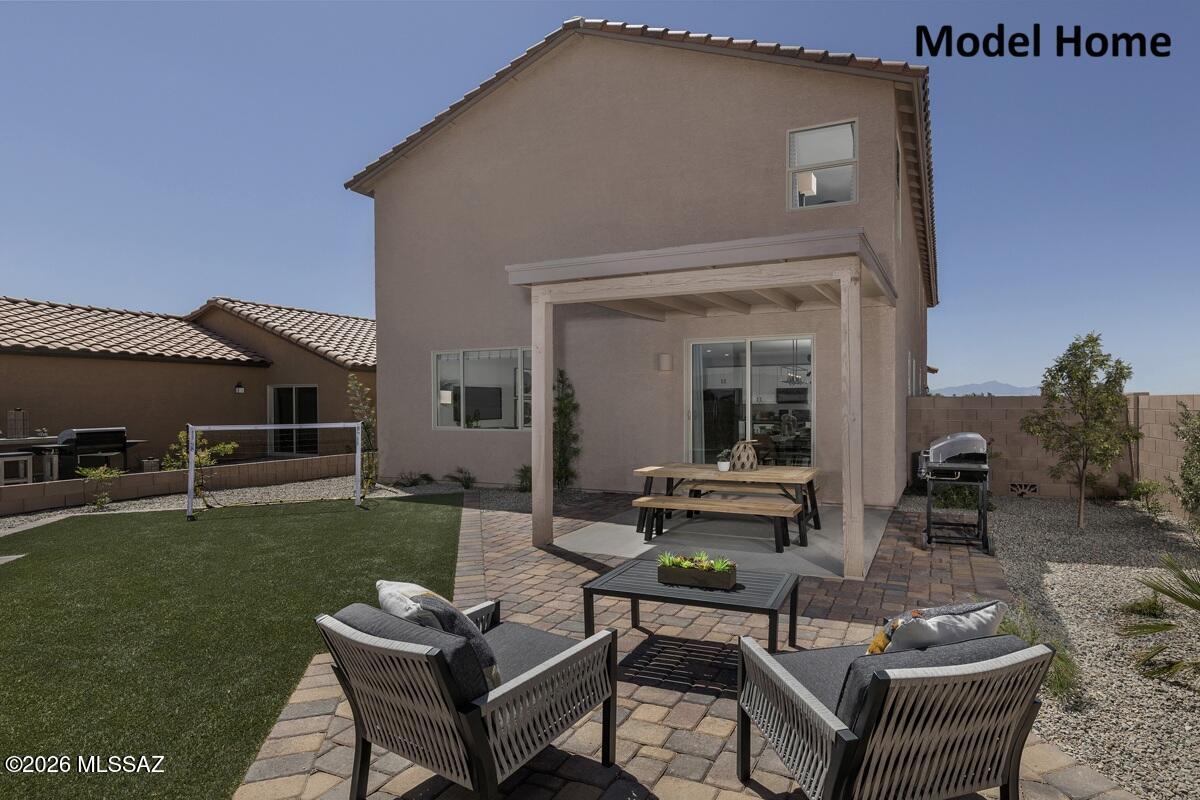 4081 S Freewheel Way