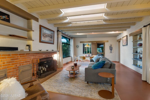 6625 N CASAS ADOBES RD, TUCSON, AZ 85704 - Image bb7cb31c451912f7ea2e8d2bbc241163/399513339