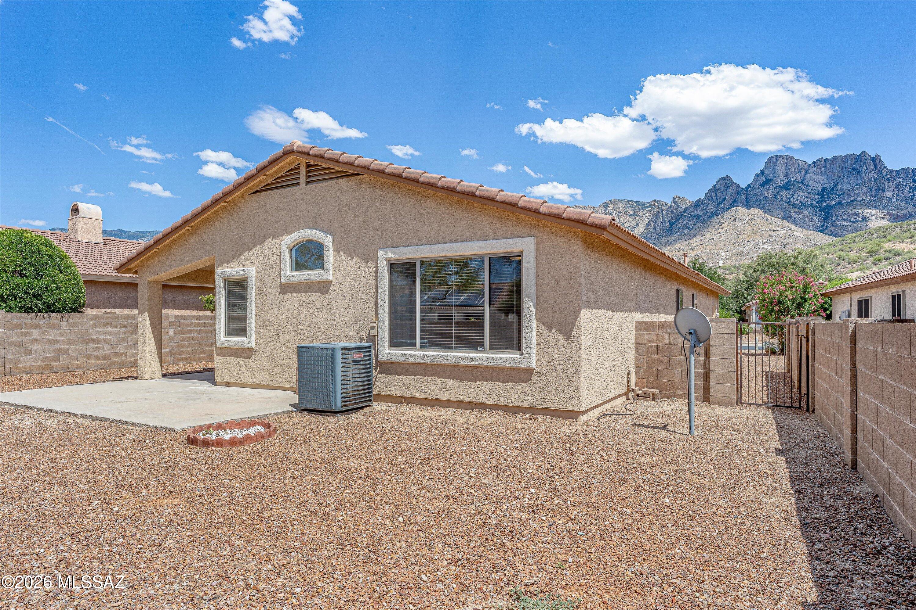 2391 E Stone Stable Drive