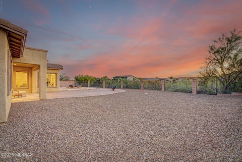 Photo of 11937 N Prospect Point Place, Tucson, AZ 85737 (MLS # 22624647)