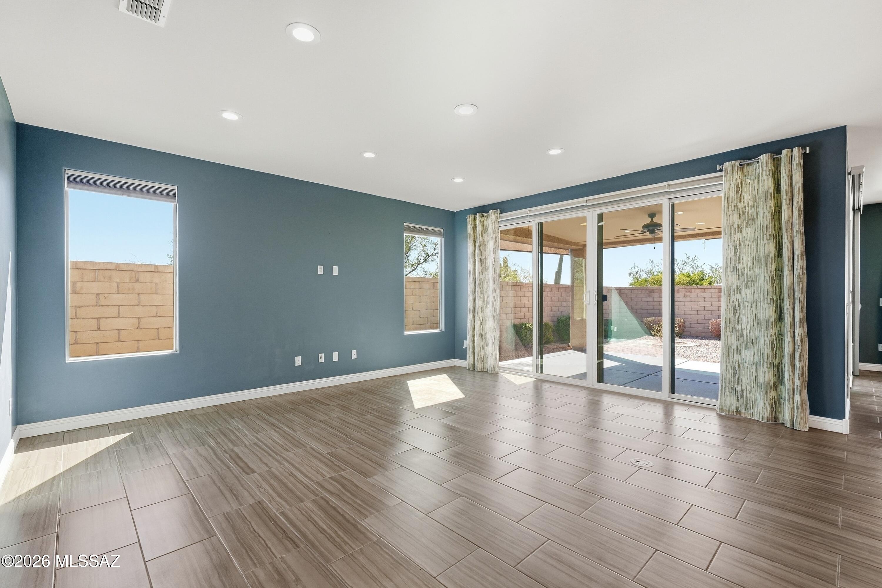 14257 N Lava Falls Trail