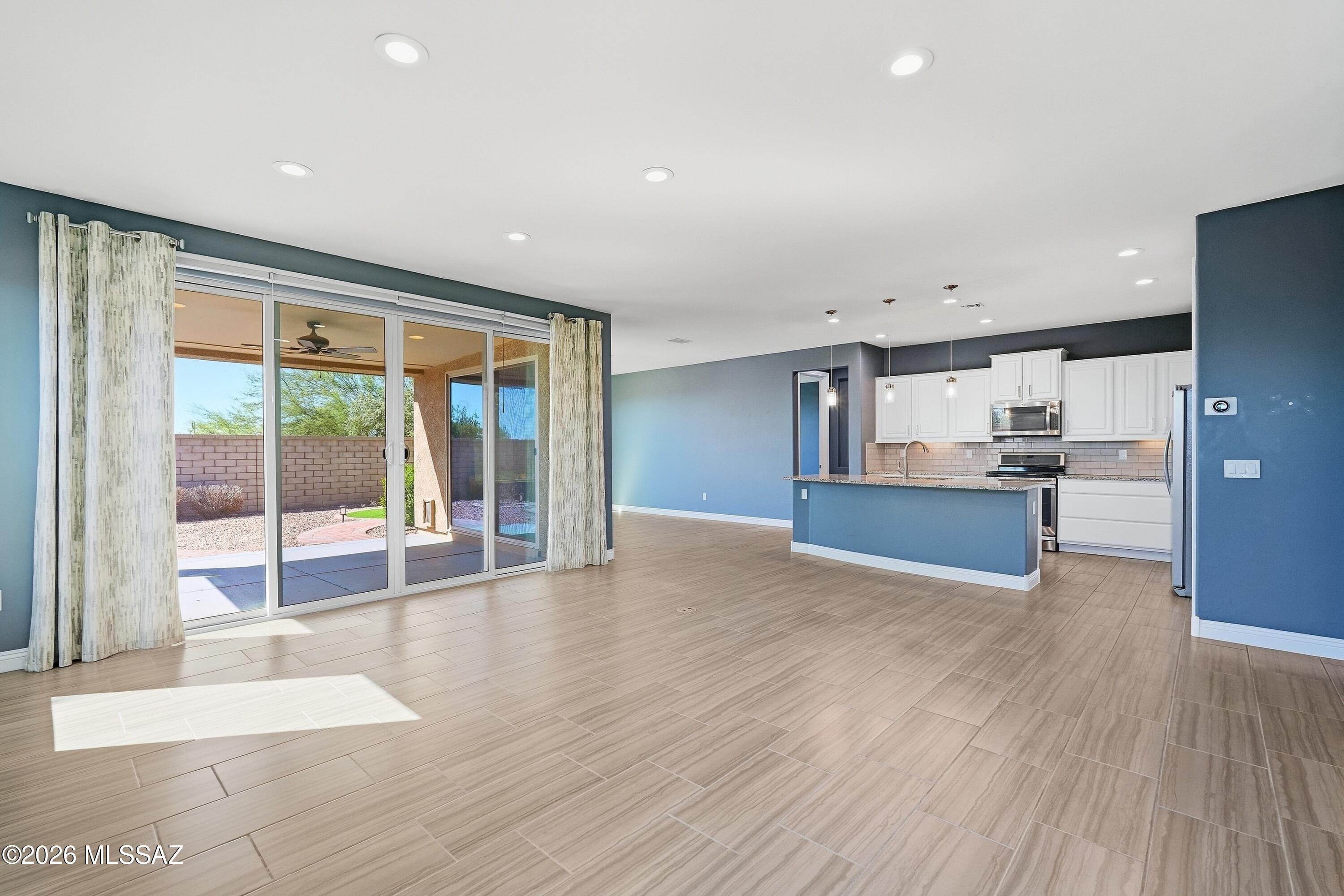 14257 N Lava Falls Trail