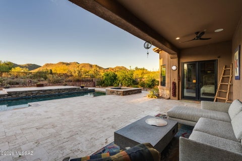 Photo of 6096 W Sonoran Links Lane, Marana, AZ 85658 (MLS # 22619116)