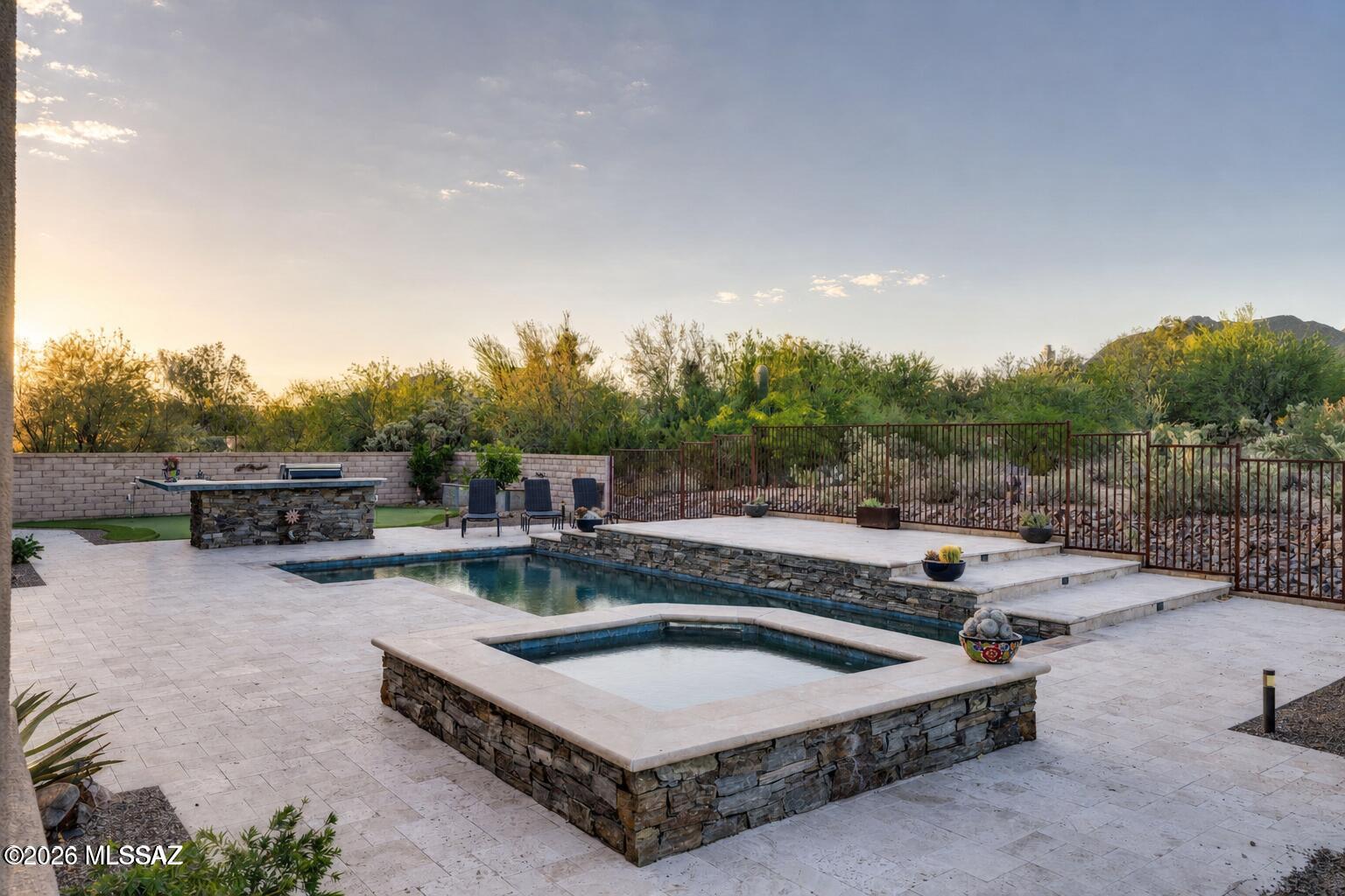 6096 W Sonoran Links Lane