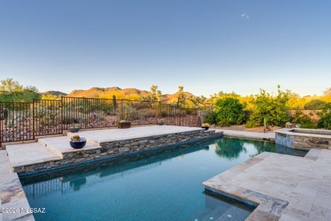 Photo of 6096 W Sonoran Links Lane, Marana, AZ 85658 (MLS # 22619116)