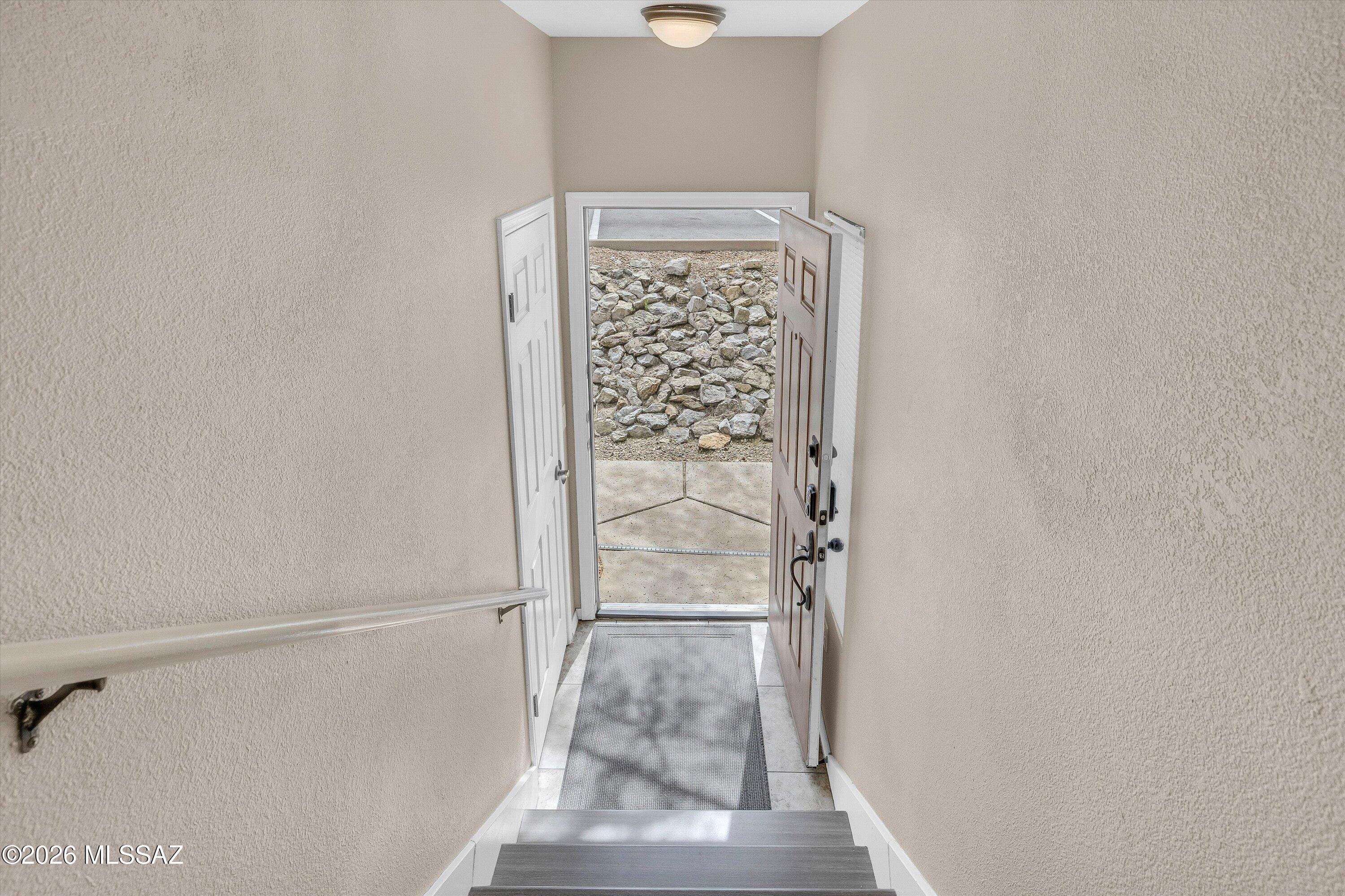 Pinnacle Canyon Condominium - Residential