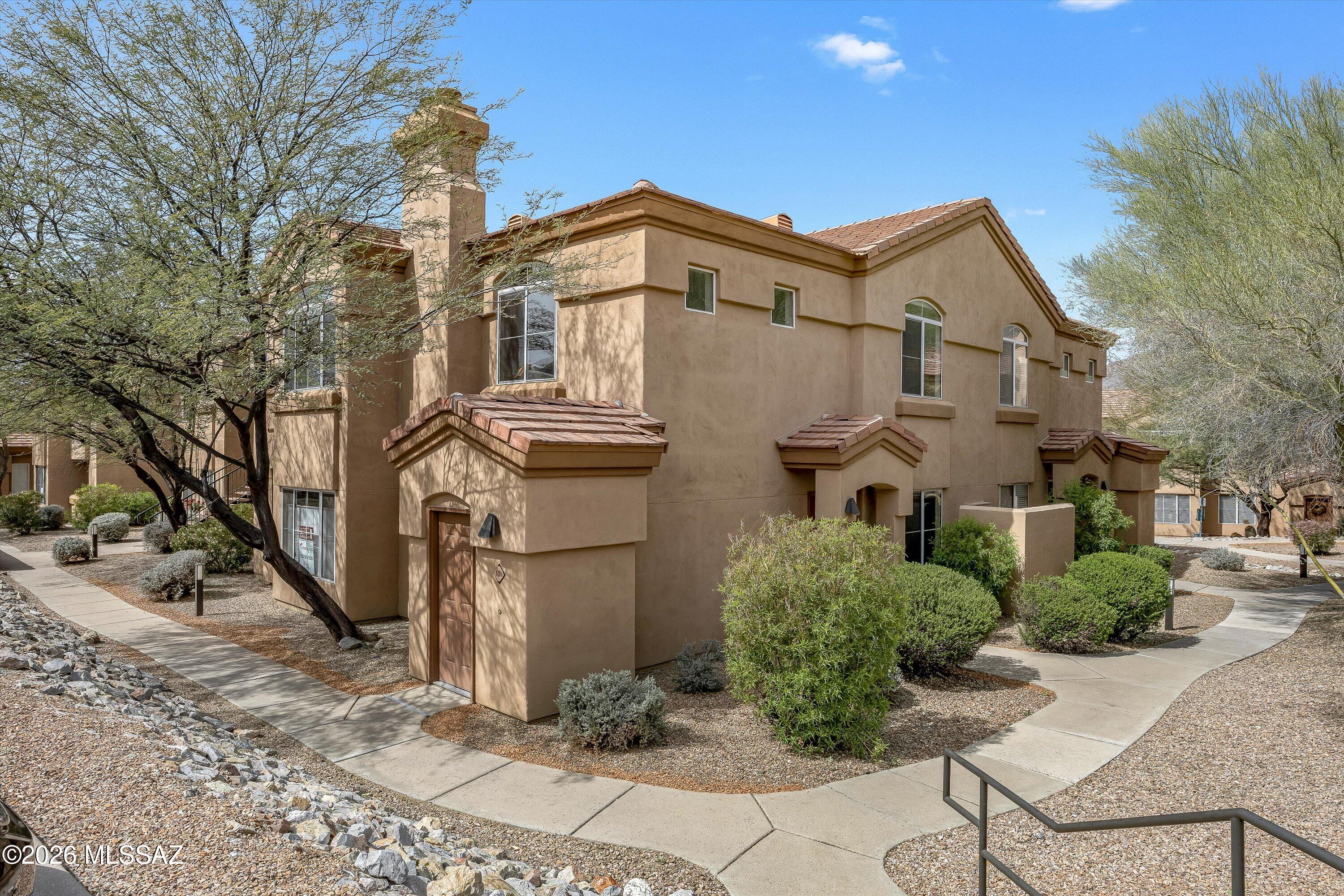Pinnacle Canyon Condominium - Residential