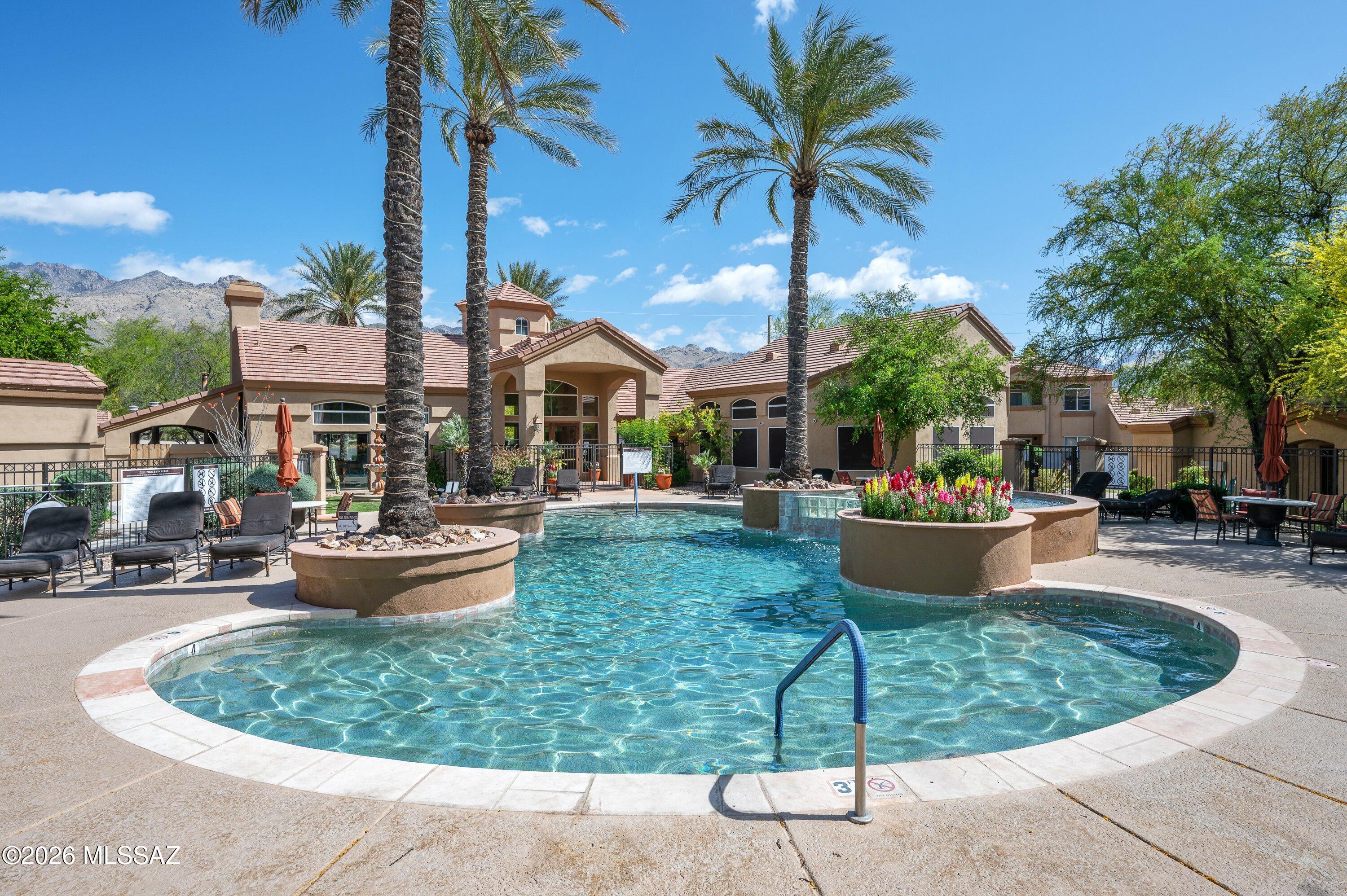 Pinnacle Canyon Condominium - Residential