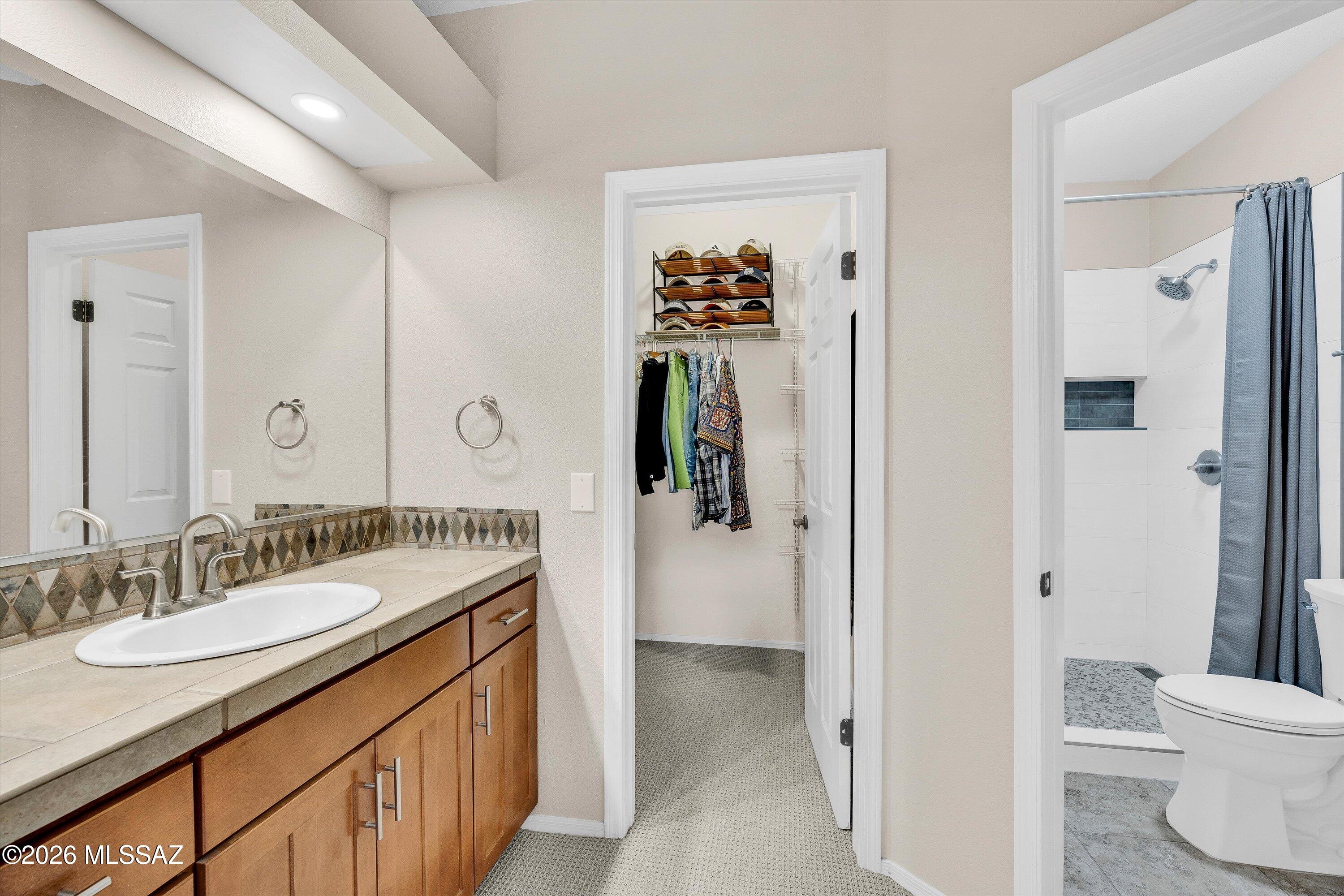 Pinnacle Canyon Condominium - Residential