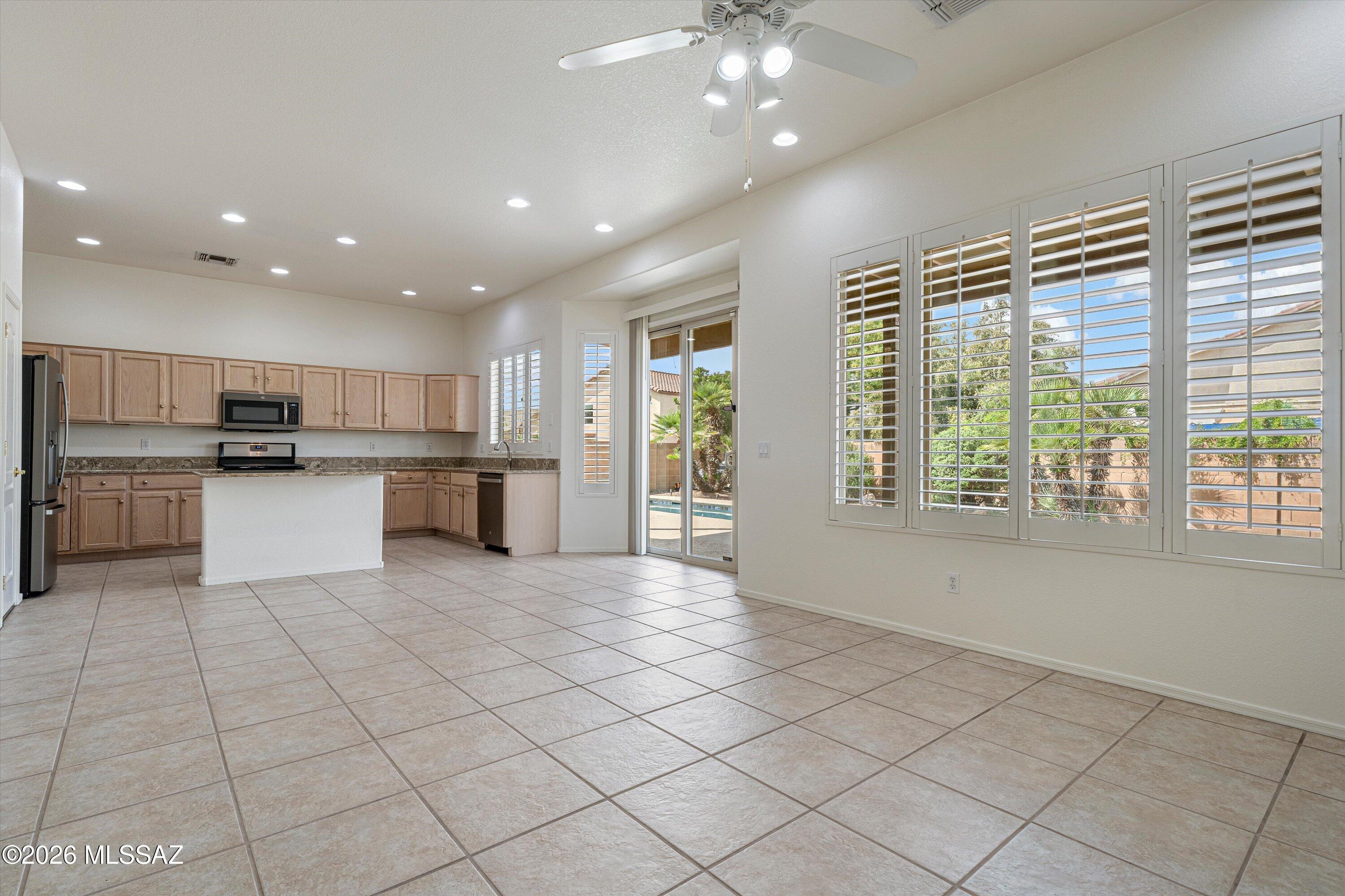 Desert Traditions II (49-120) - Residential