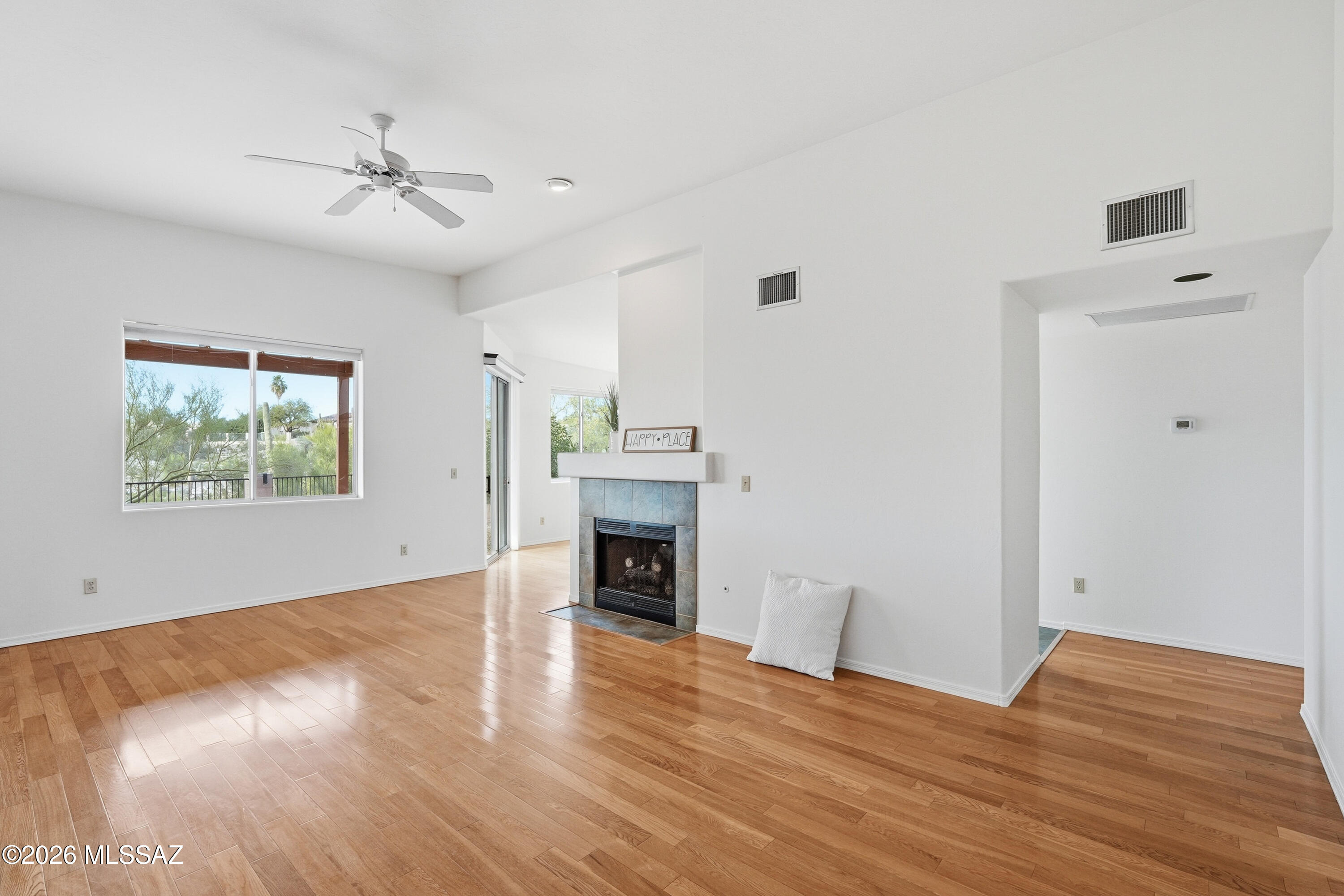 6449 N Shadow Bluff Drive