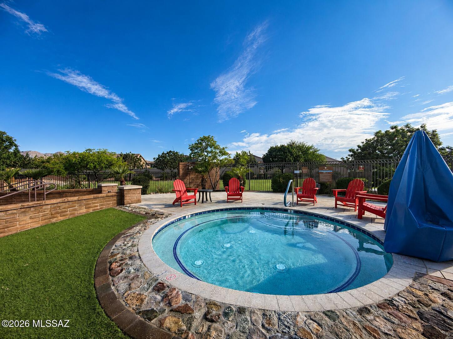 935 W Zebra Tail Court