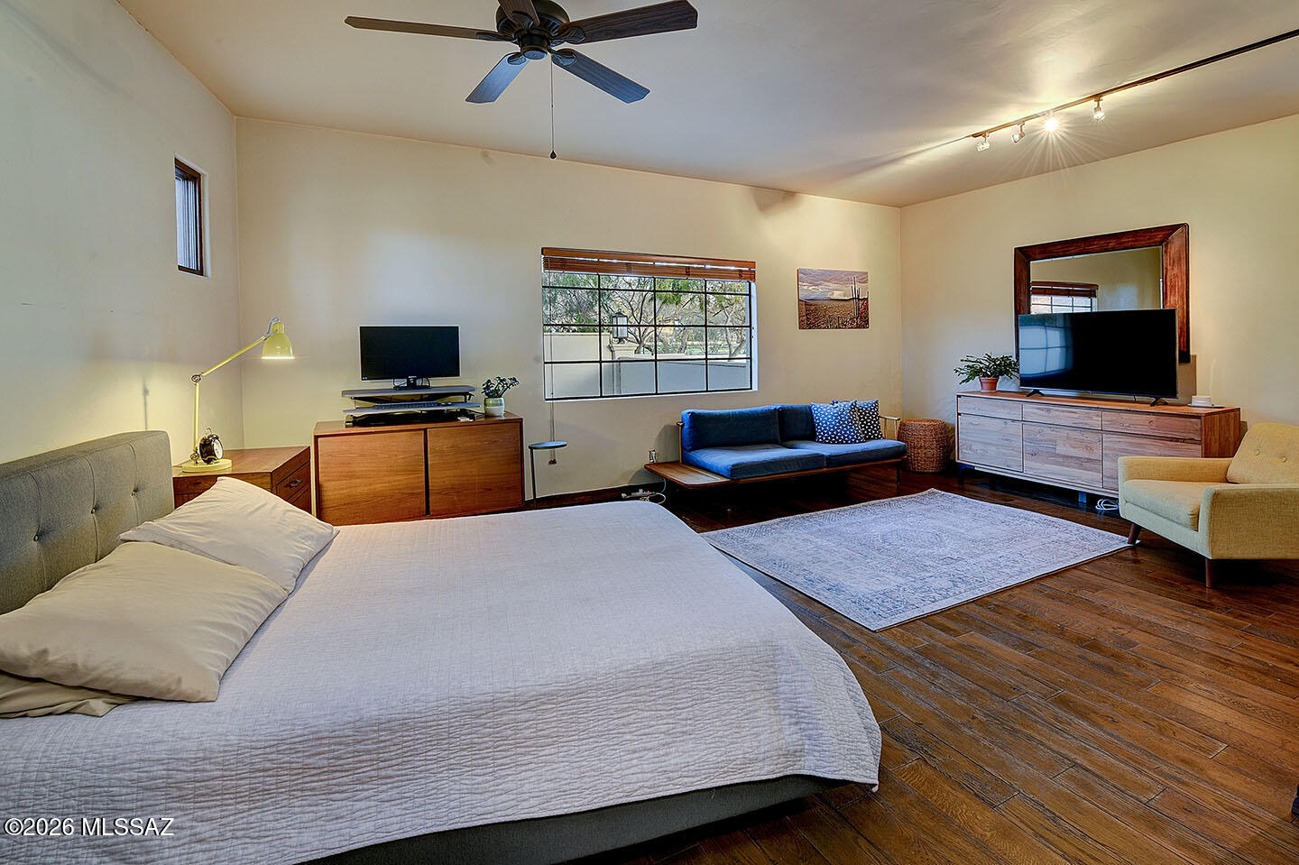 Country Club Estates NO. 1 - Residential