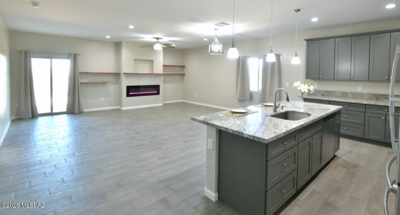New Tucson Unit NO. 23 (140-261) - Residential