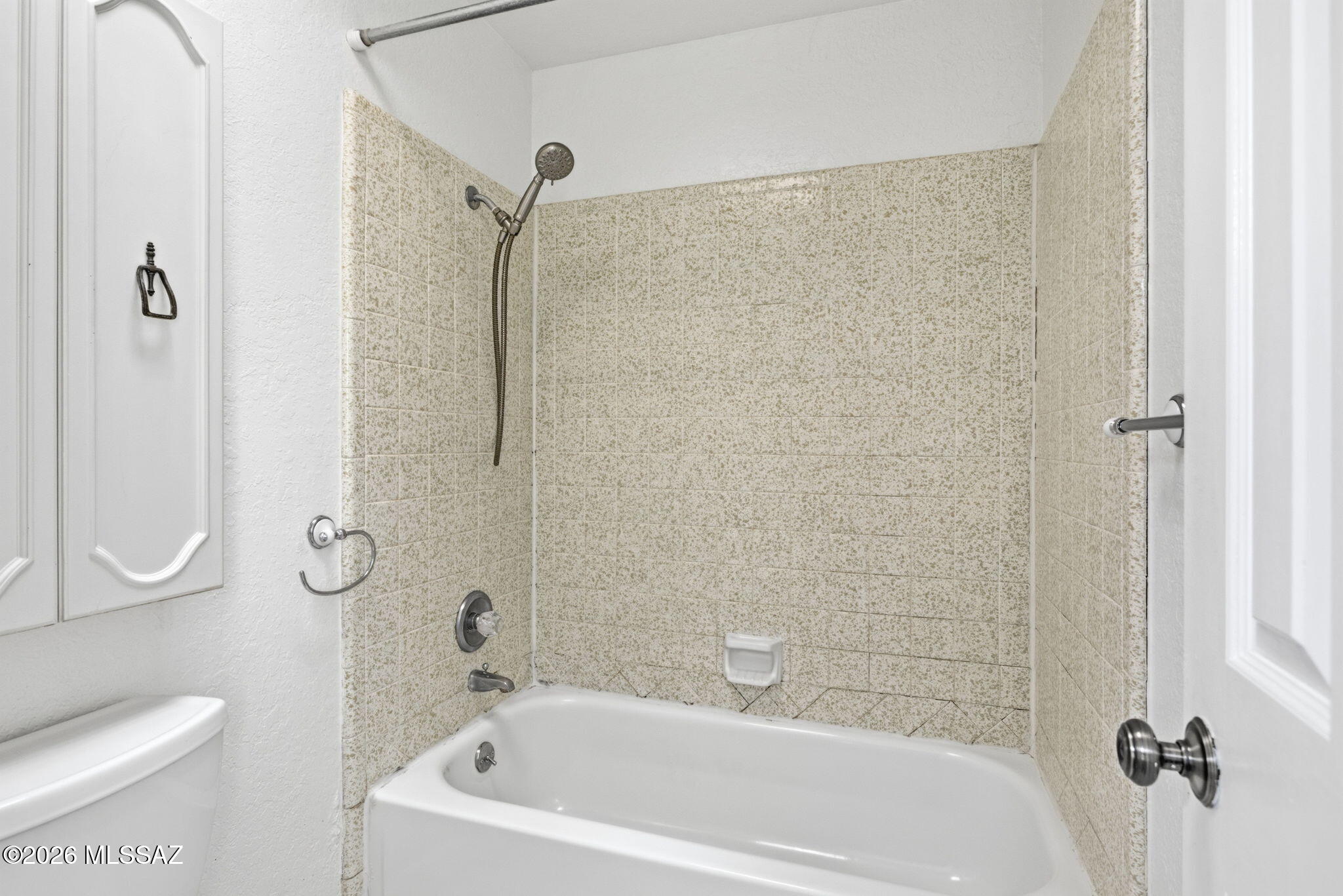 Tanuri Hills (1-102) - Residential