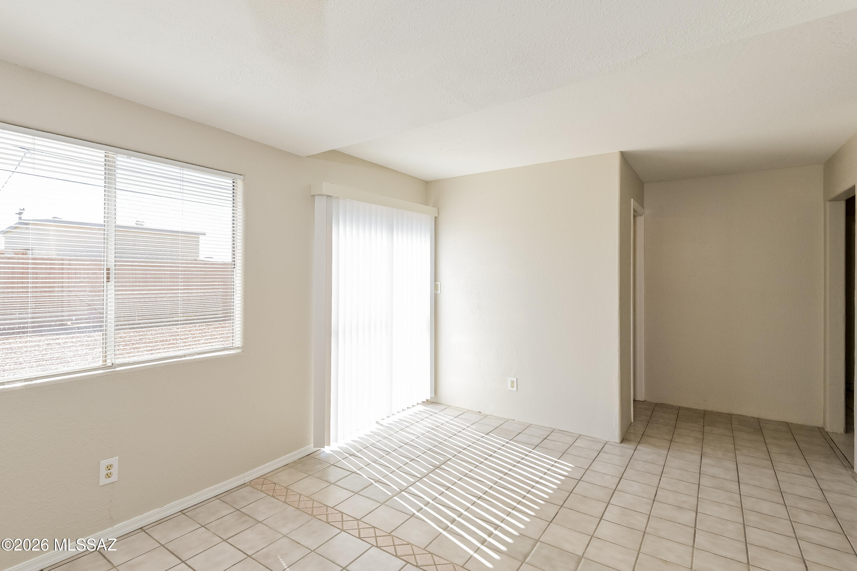 Maryvale Manor - Residential Lease