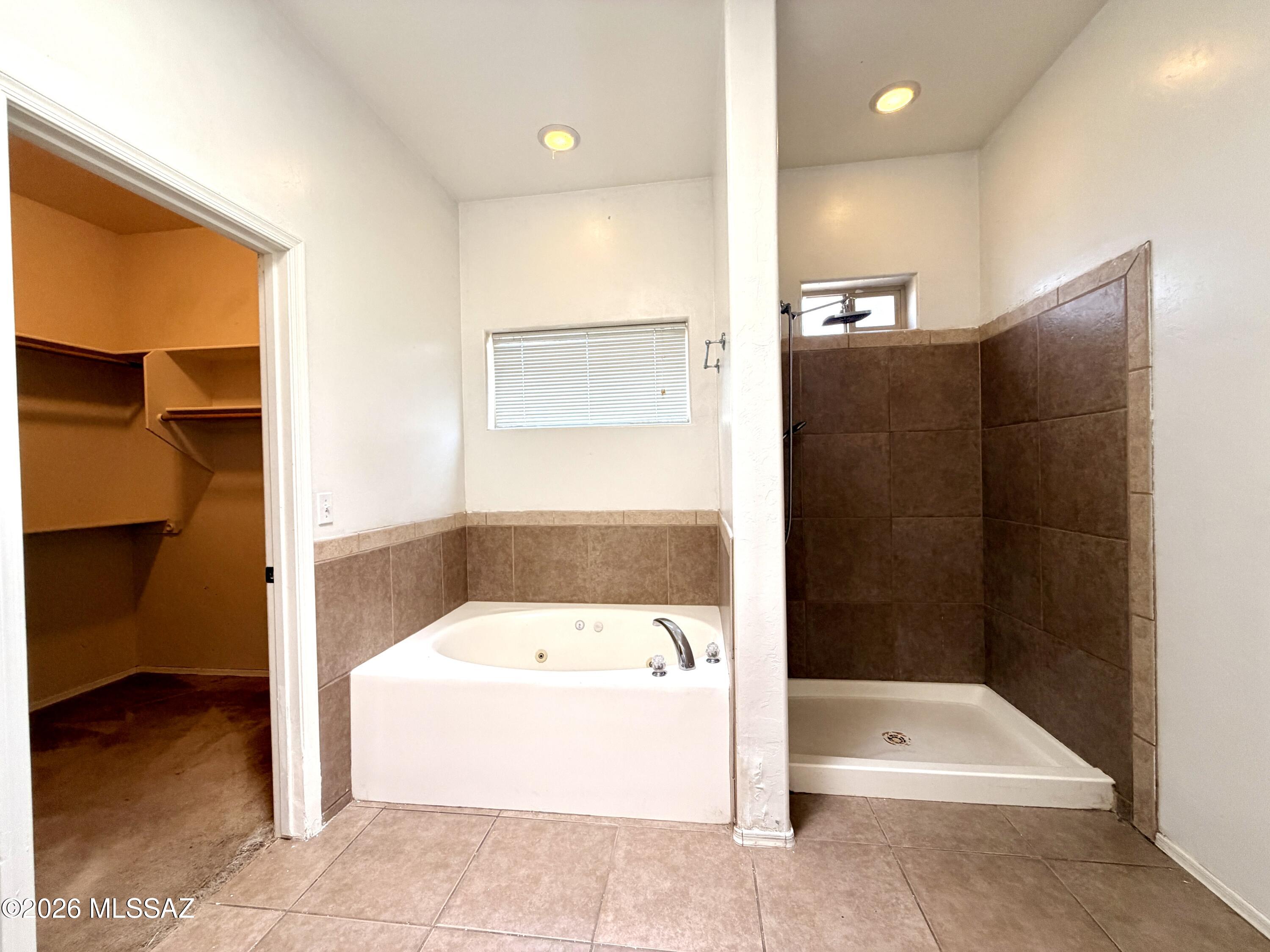 Rio Rico Villas 14 - Residential