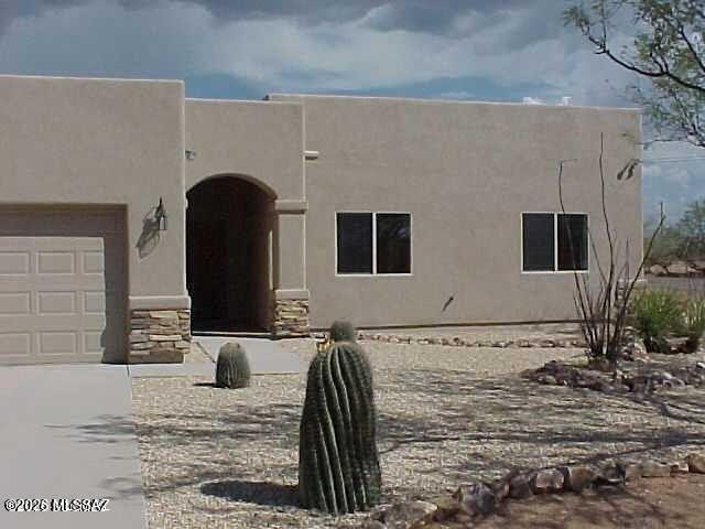 Rio Rico Villas 14 - Residential
