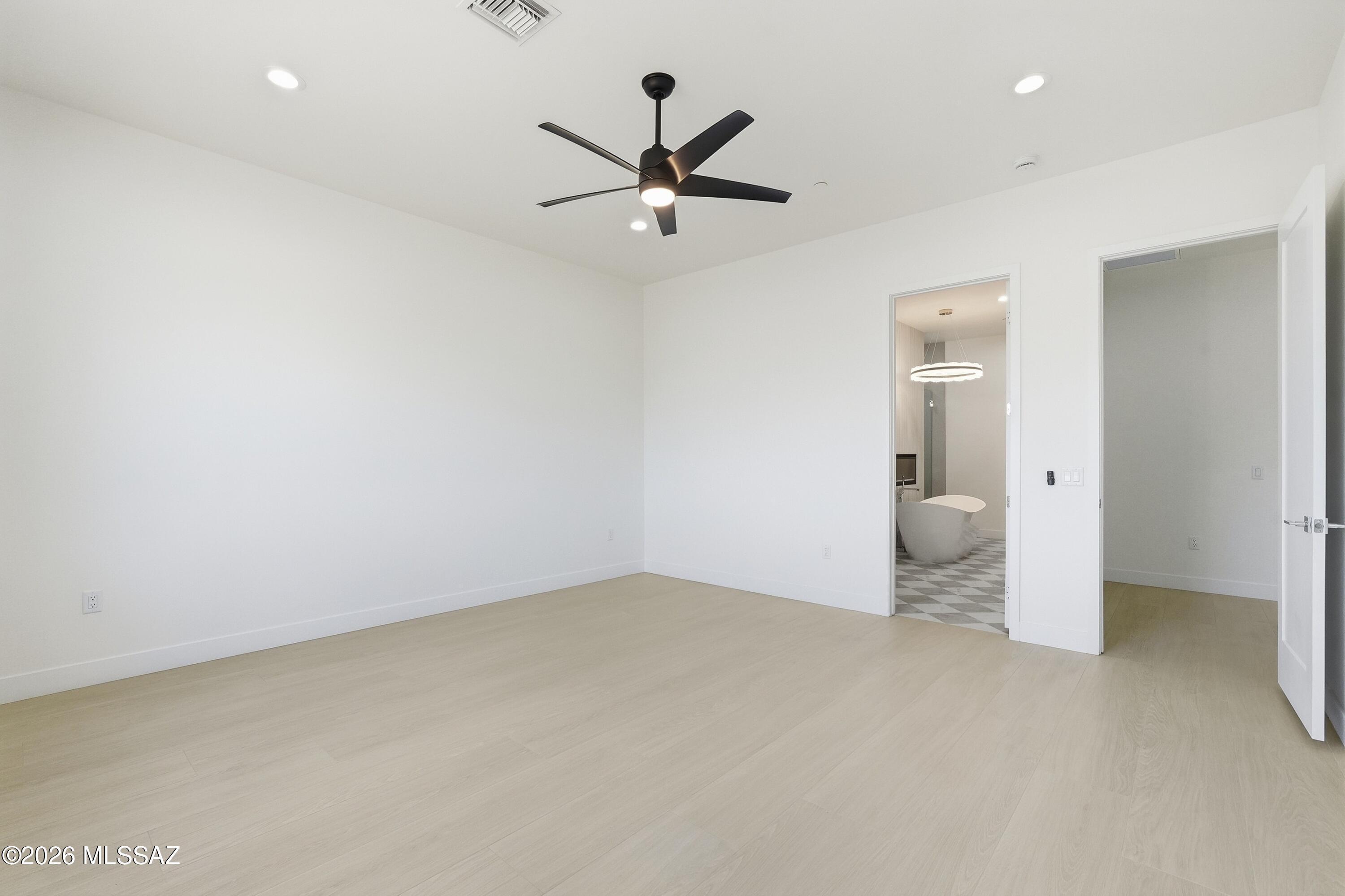 Millers Puesto (1-8) - Residential