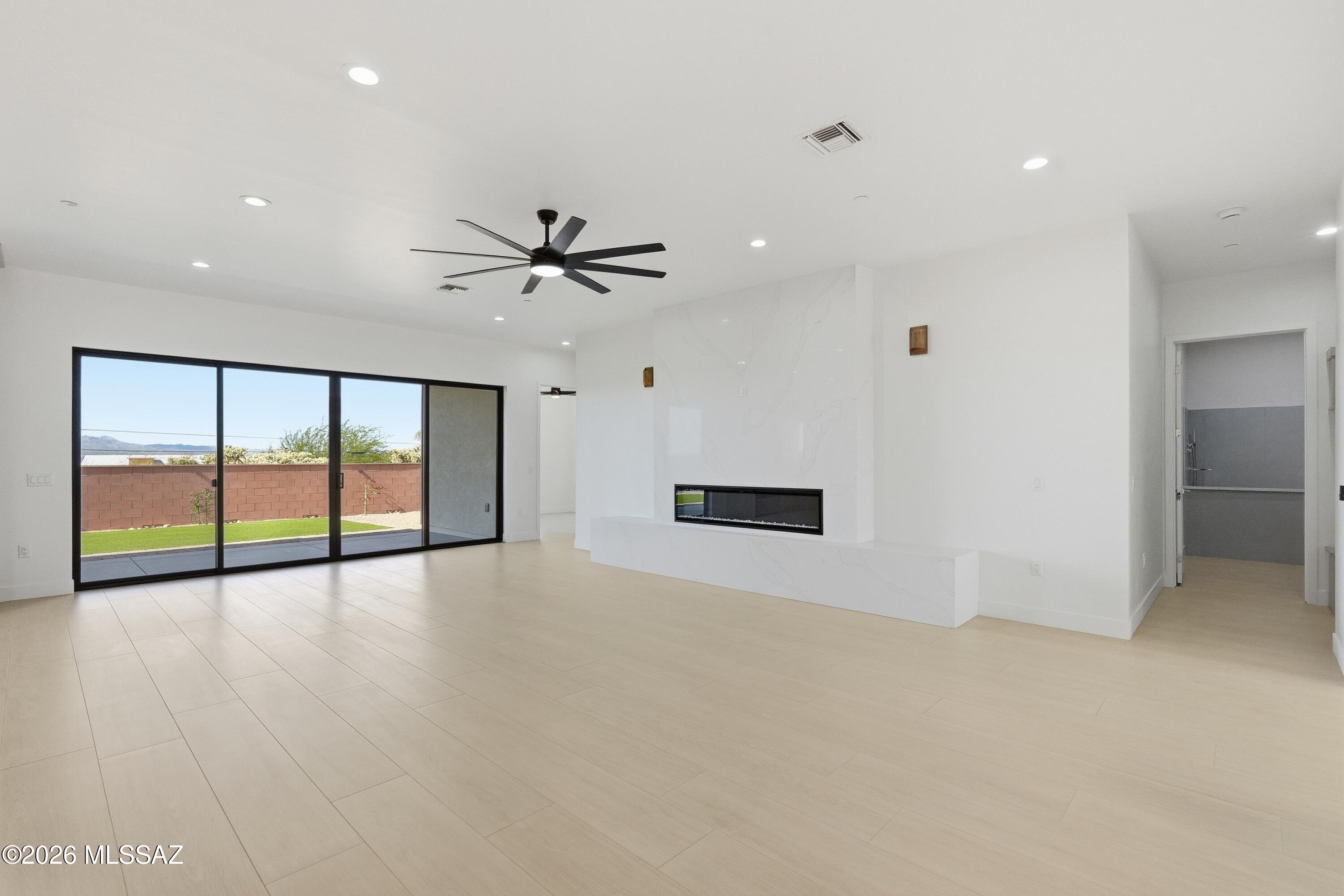 Millers Puesto (1-8) - Residential