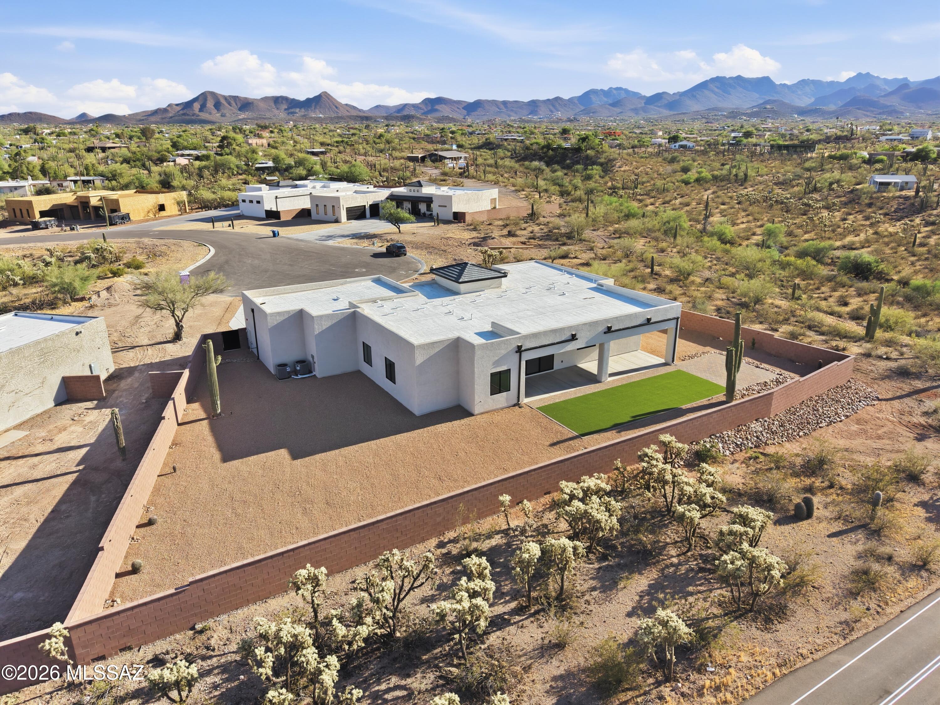 Millers Puesto (1-8) - Residential