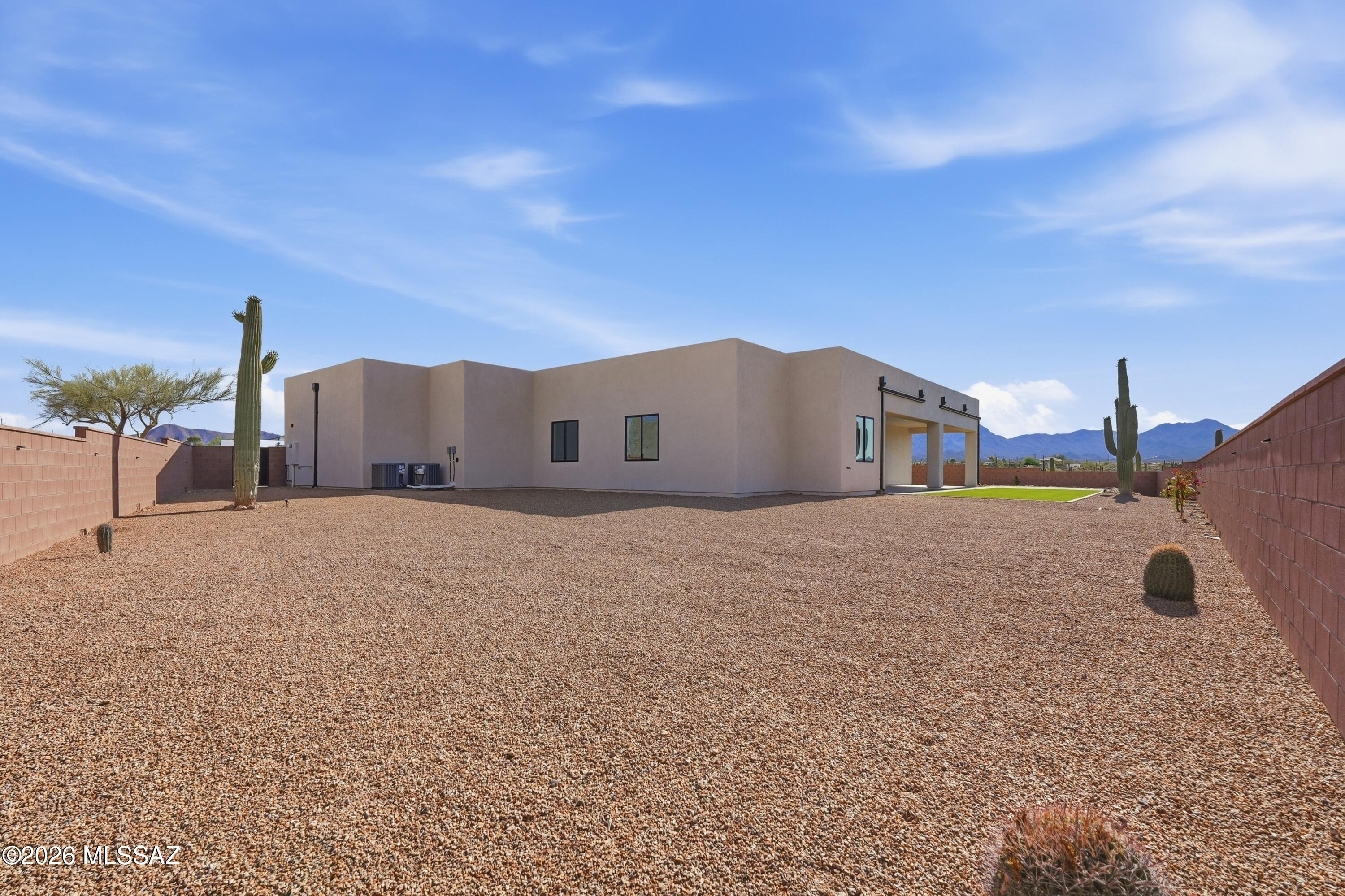 Millers Puesto (1-8) - Residential