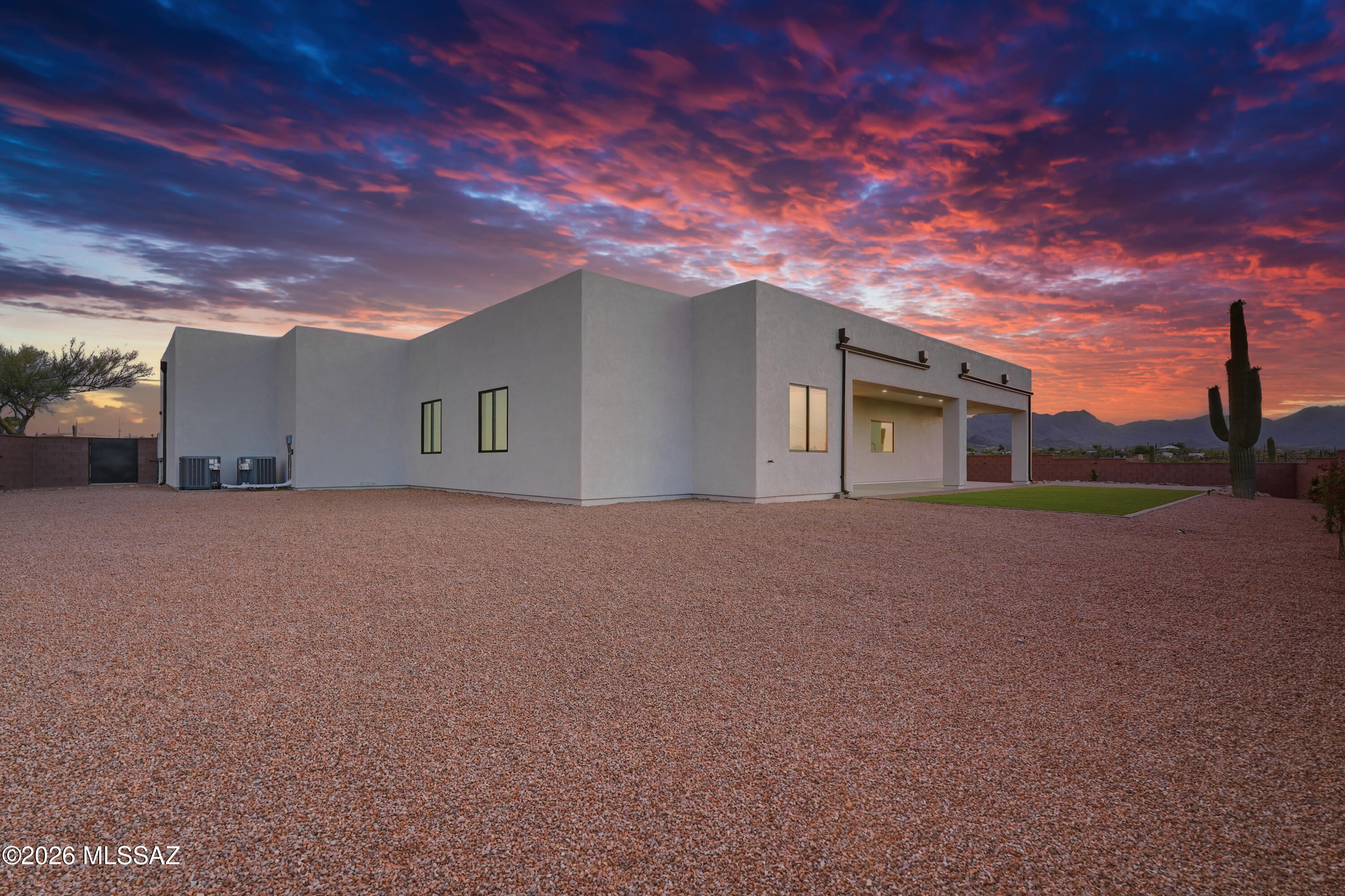 Millers Puesto (1-8) - Residential
