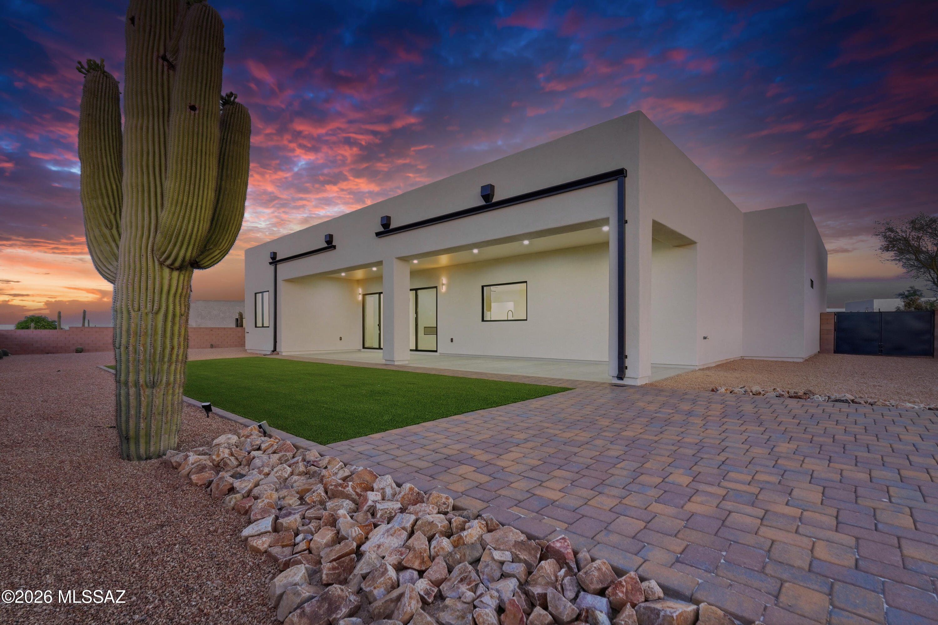 Millers Puesto (1-8) - Residential