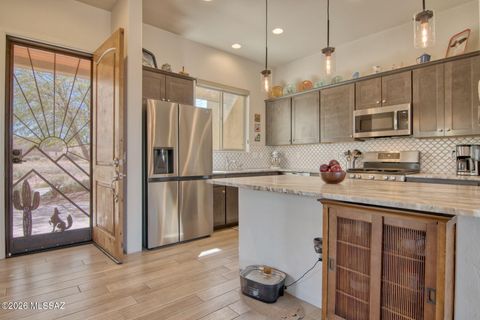 Photo of 13826 E Langtry Lane, Tucson, AZ 85747 (MLS # 22606170)