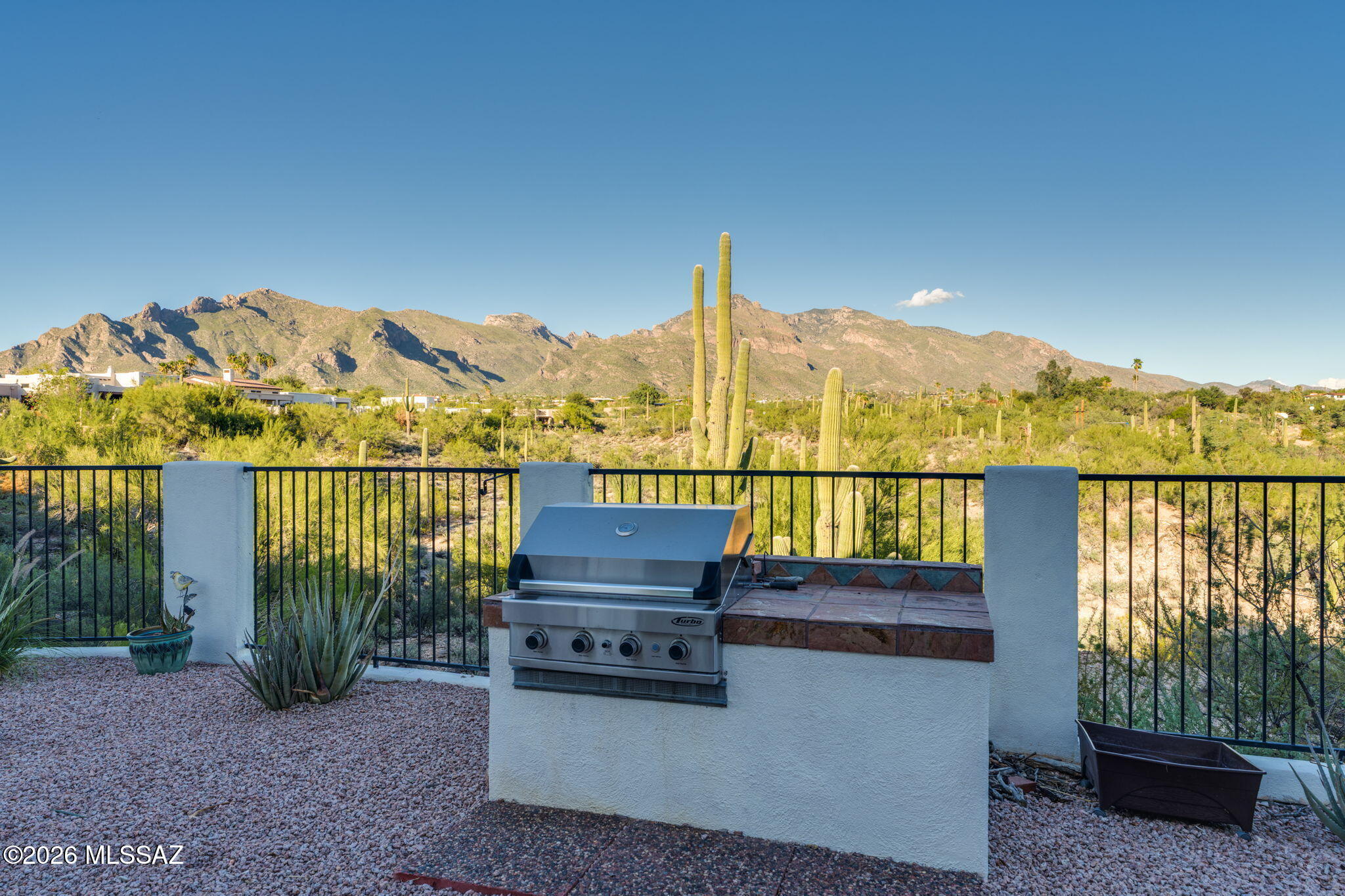 481 E Deers Rest Place