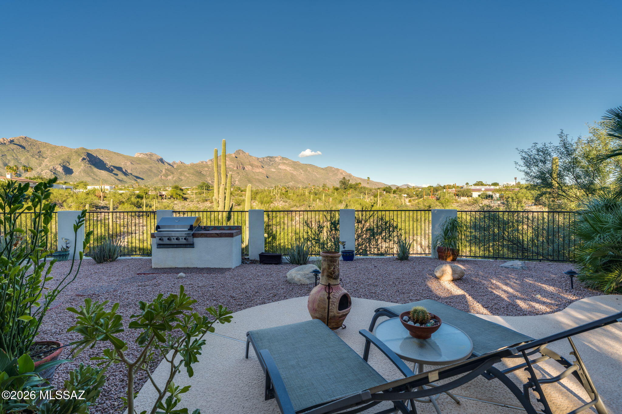 481 E Deers Rest Place