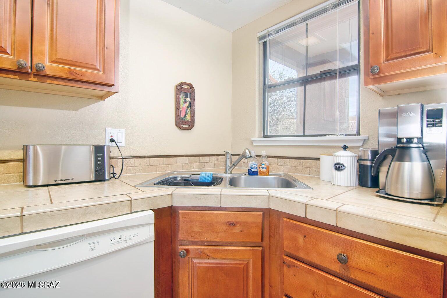 Skyline Village Condominium (1-168) - Residential Lease