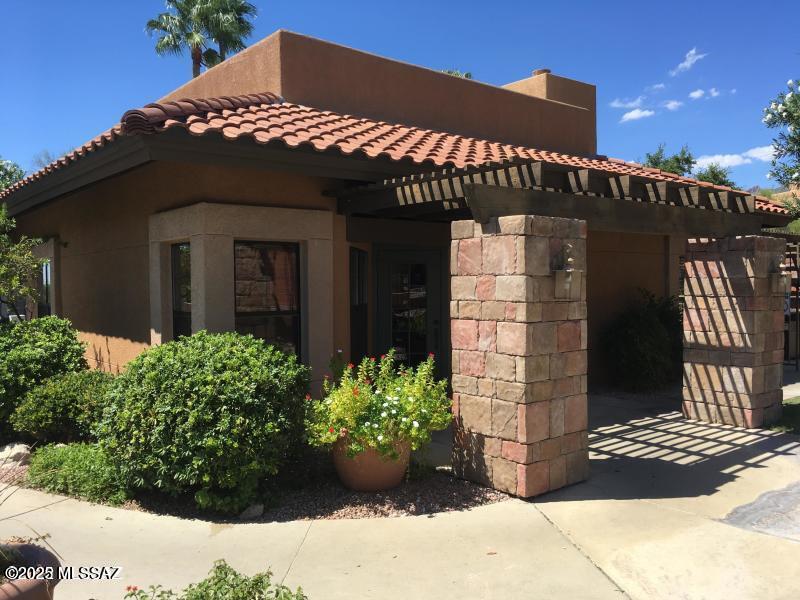Skyline Village Condominium (1-168) - Residential Lease