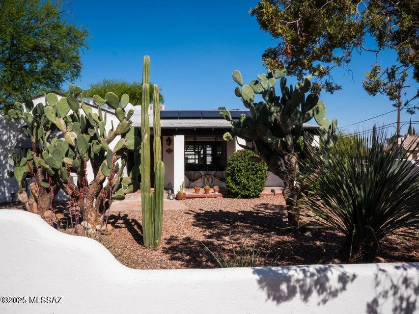 1700 N Winstel Boulevard