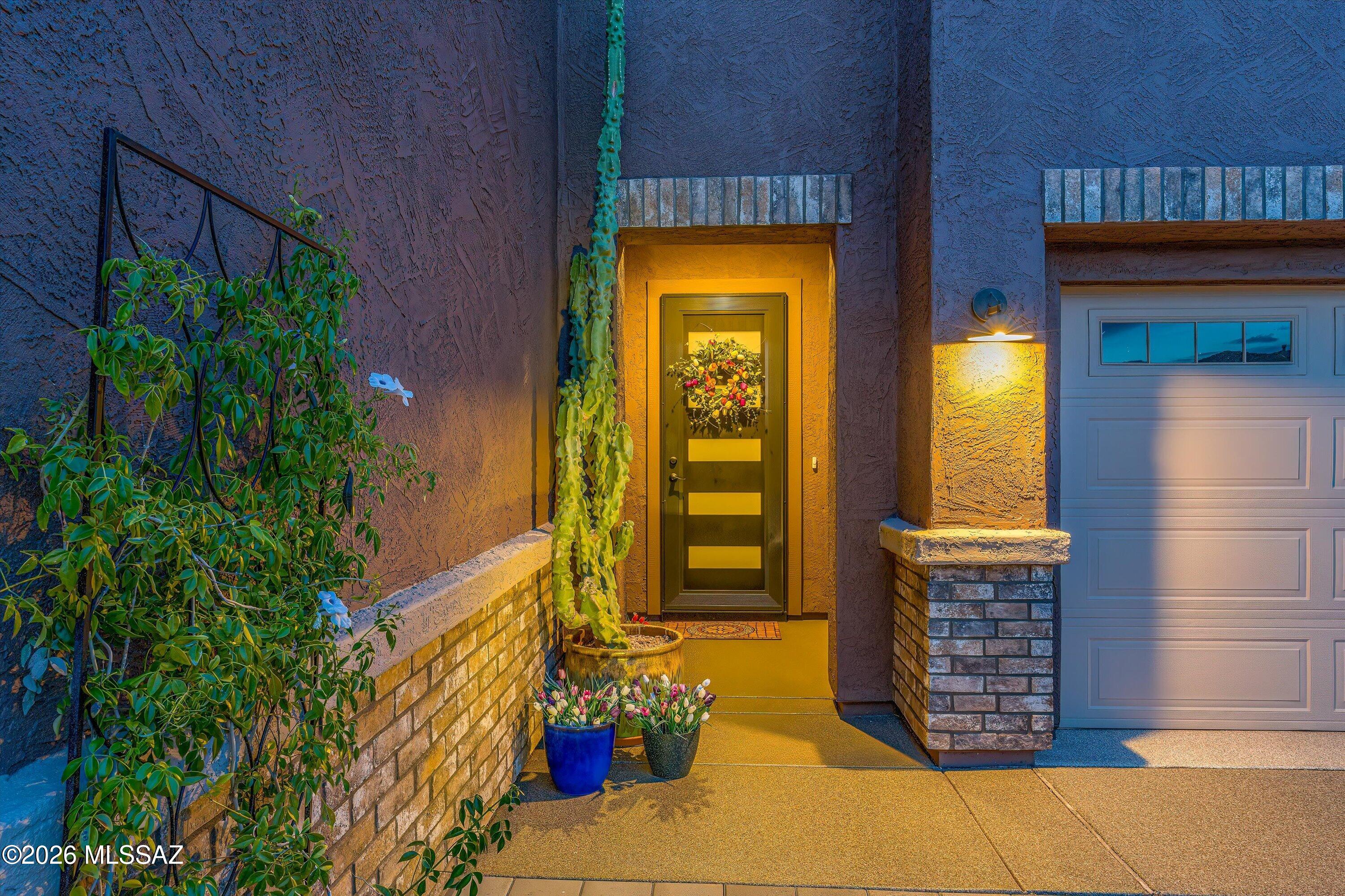 13222 N Stonecrop Lane