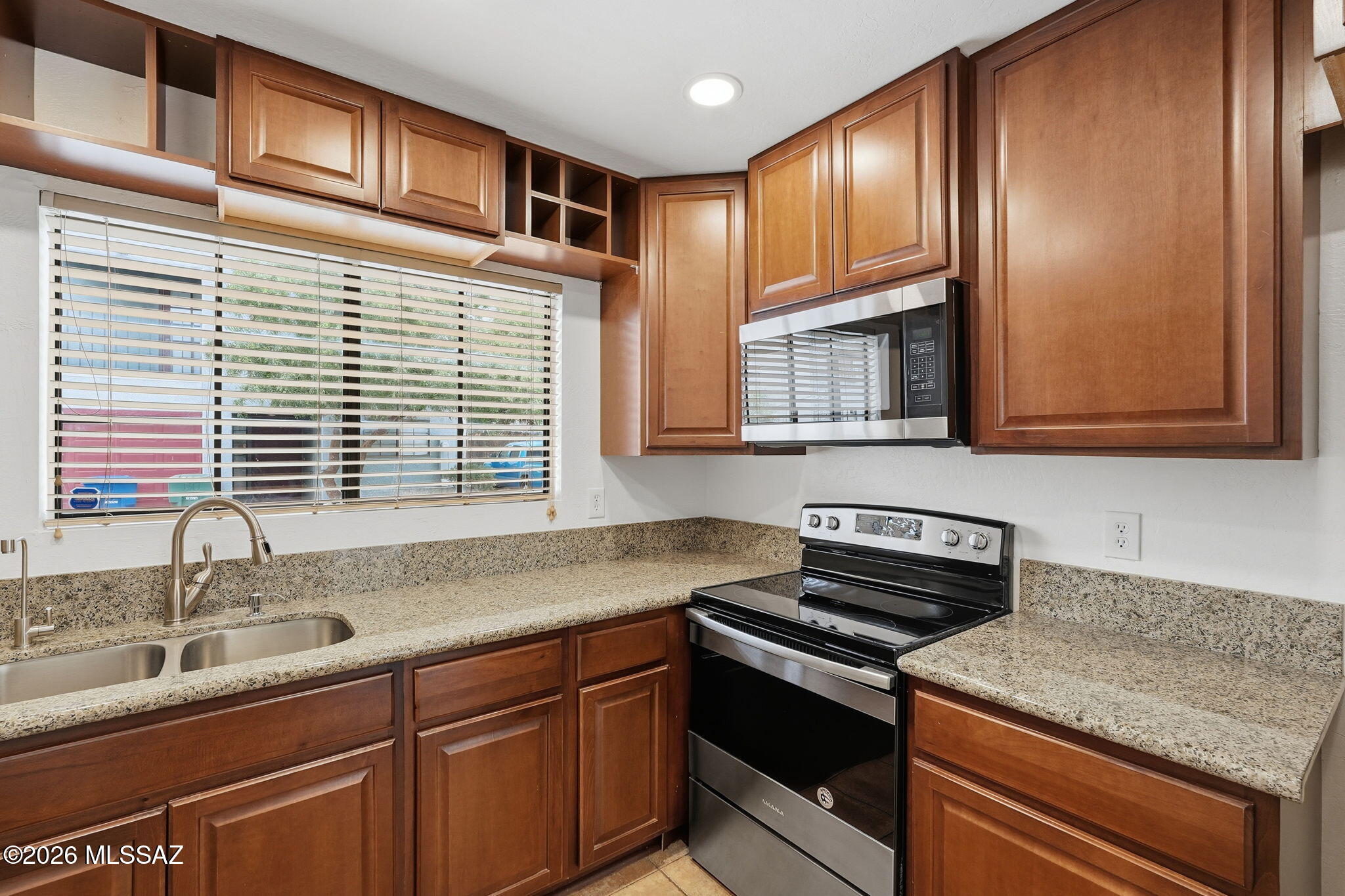 Bryant Central (1-8) - Residential