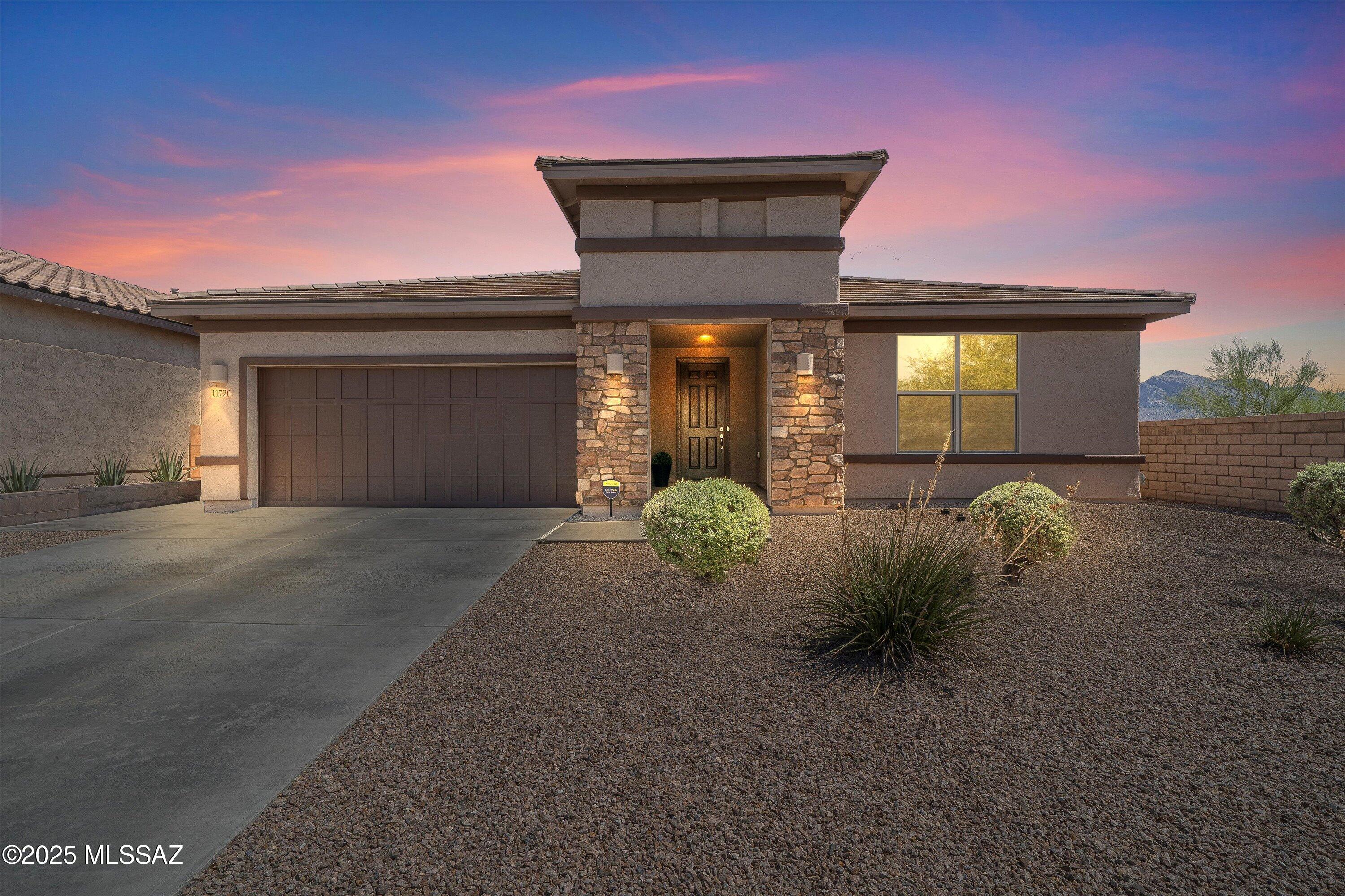 11720 N Sweet Orange Place