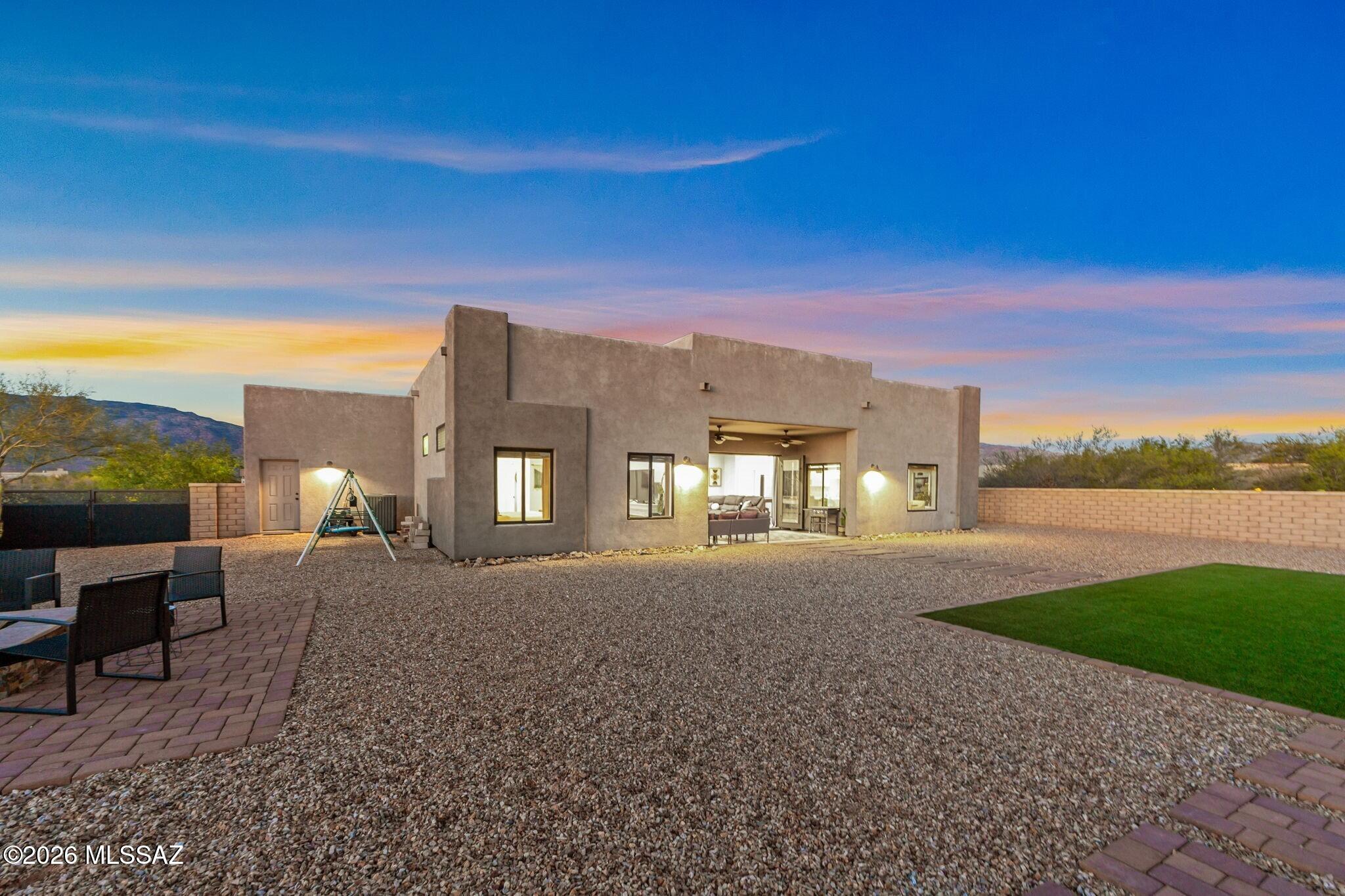 Coyote Creek (1-395) - Residential