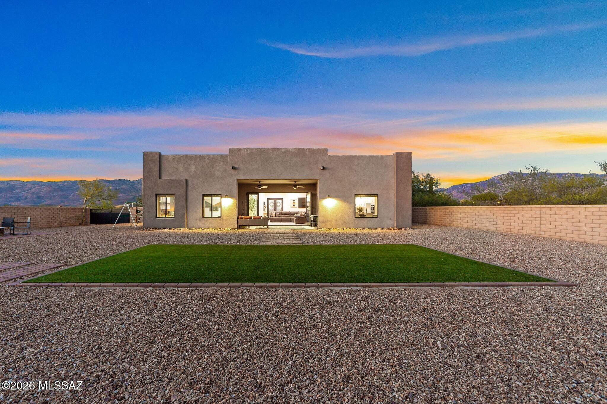 Coyote Creek (1-395) - Residential