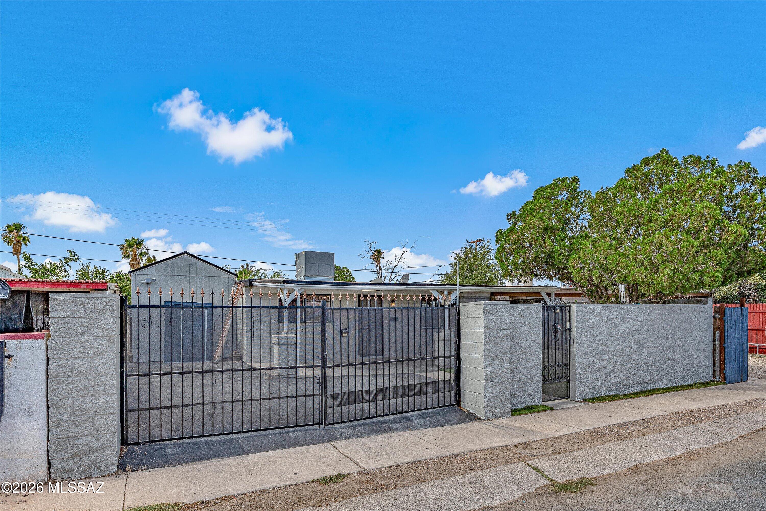 3650 E March Place