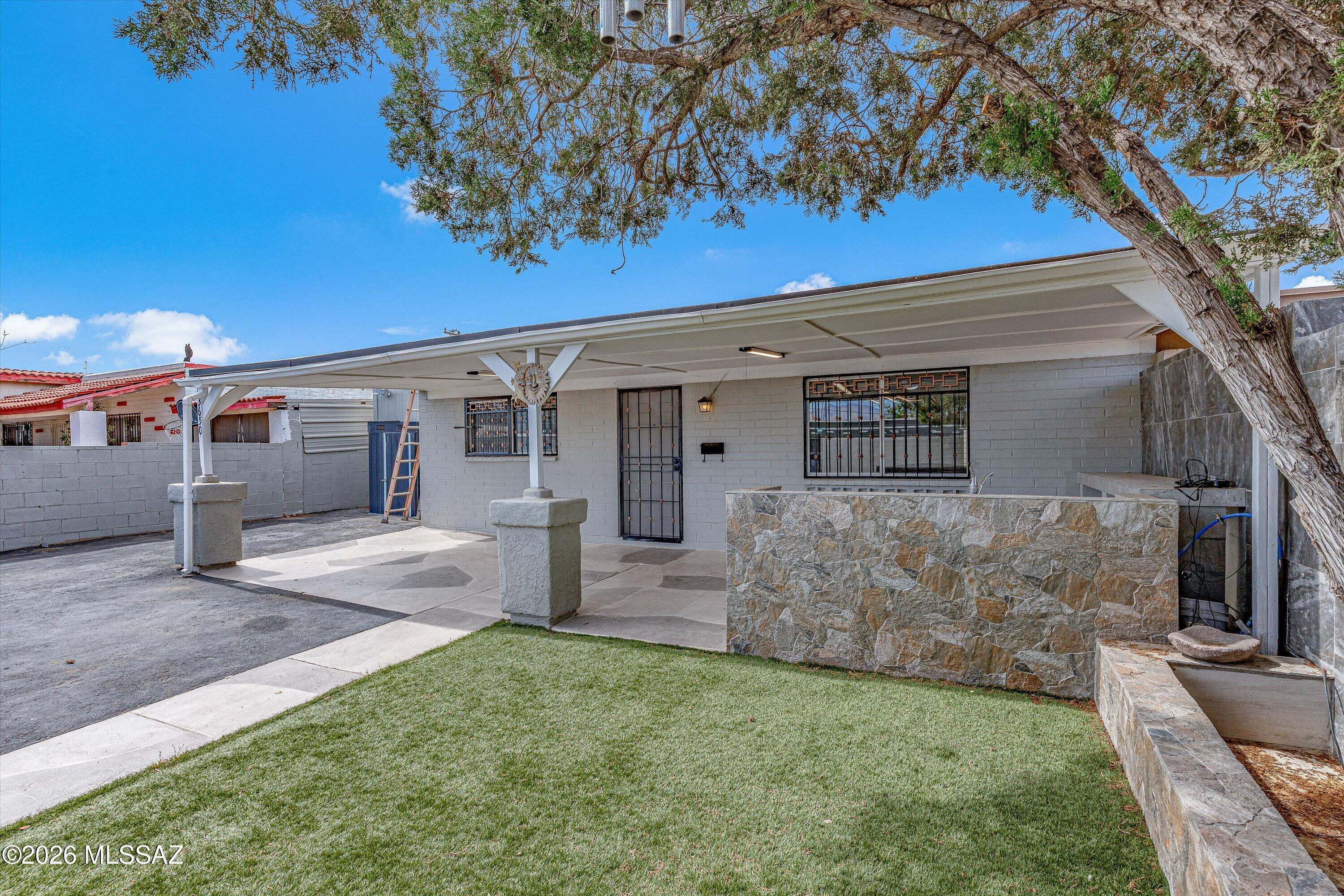 3650 E March Place