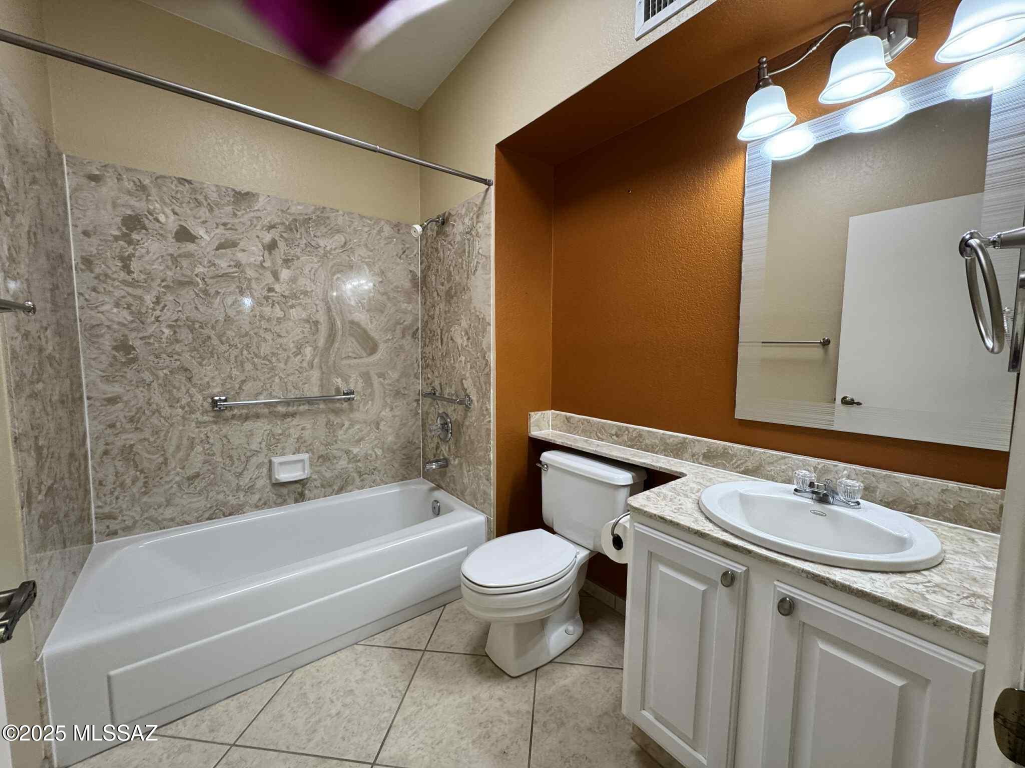 Colonia De Los Alamos (BK1-45) - Residential