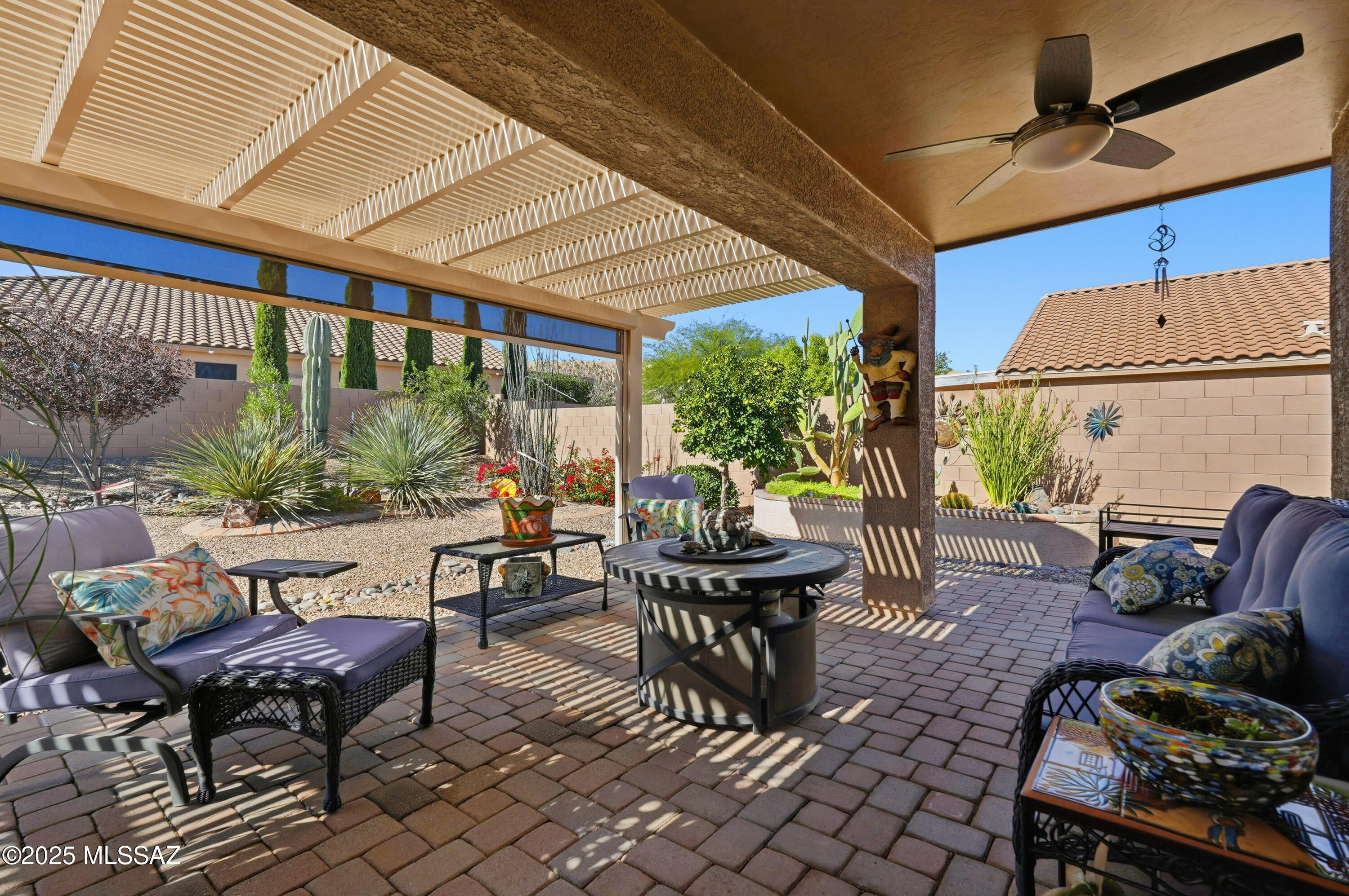 Colonia De Los Alamos - Desert Creek - Residential