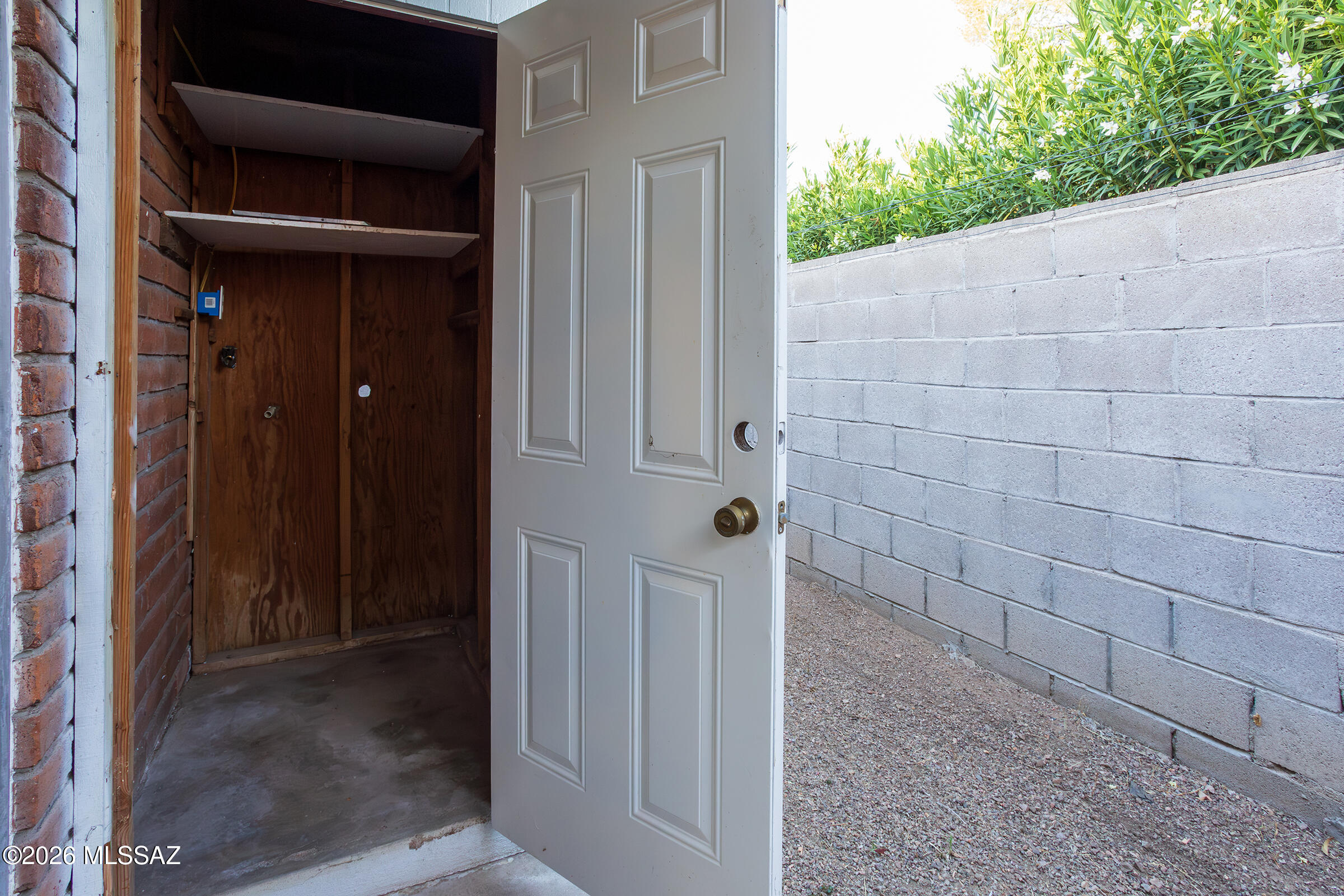 Mission Manor - Residential Lease